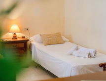 Vrijstaand vakantiehuis met privétuin en gedeeld zwembad in Le Marche - thumbnail 5