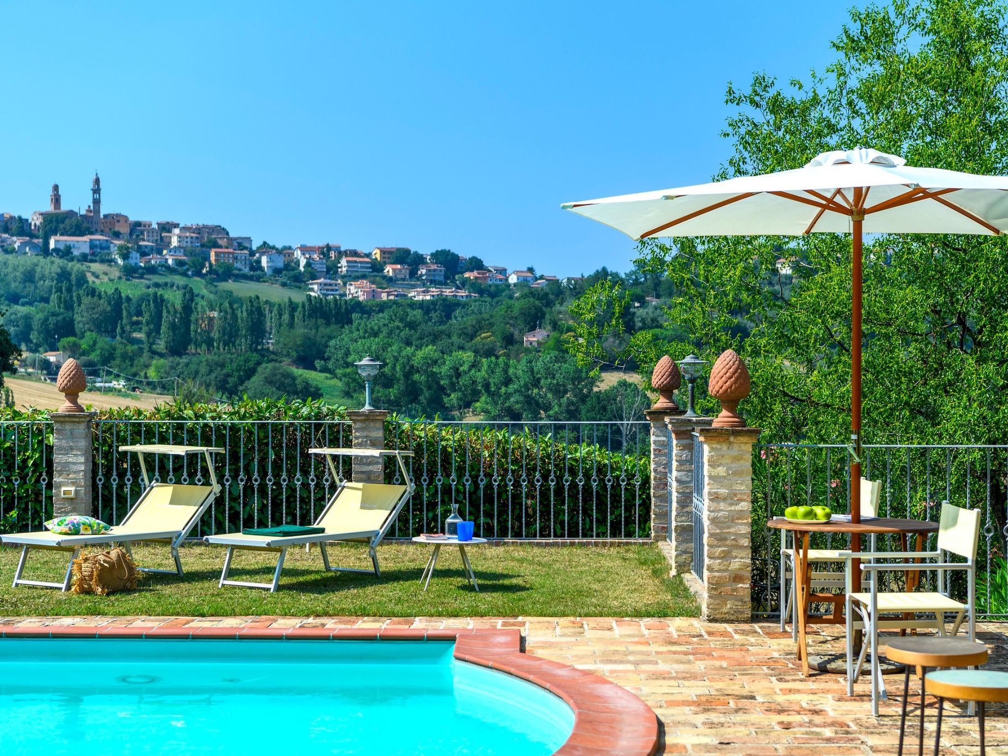 La Girolima, MarchFerienhäuser-Binnen