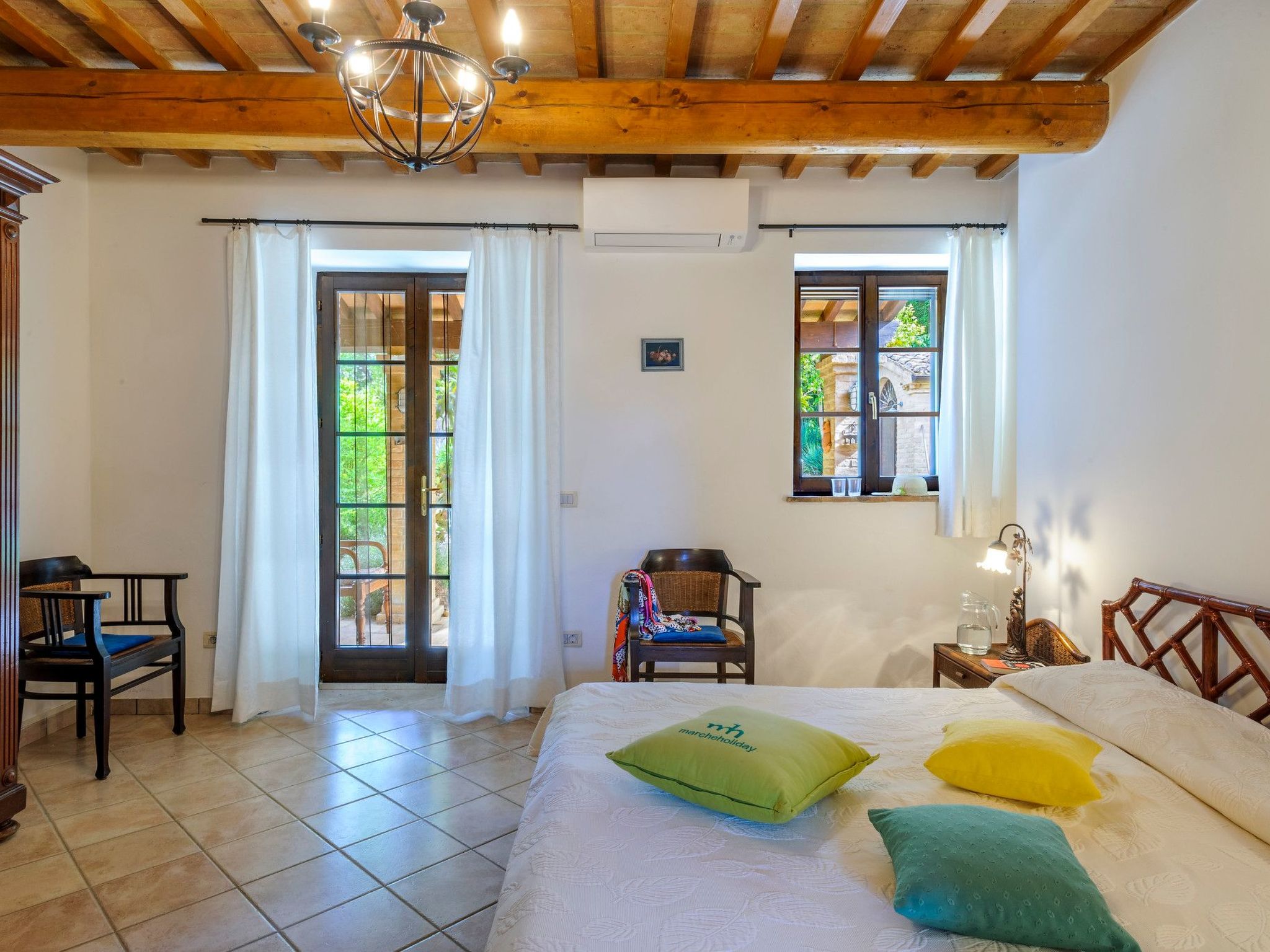 La Girolima, MarchFerienhäuser-Binnen