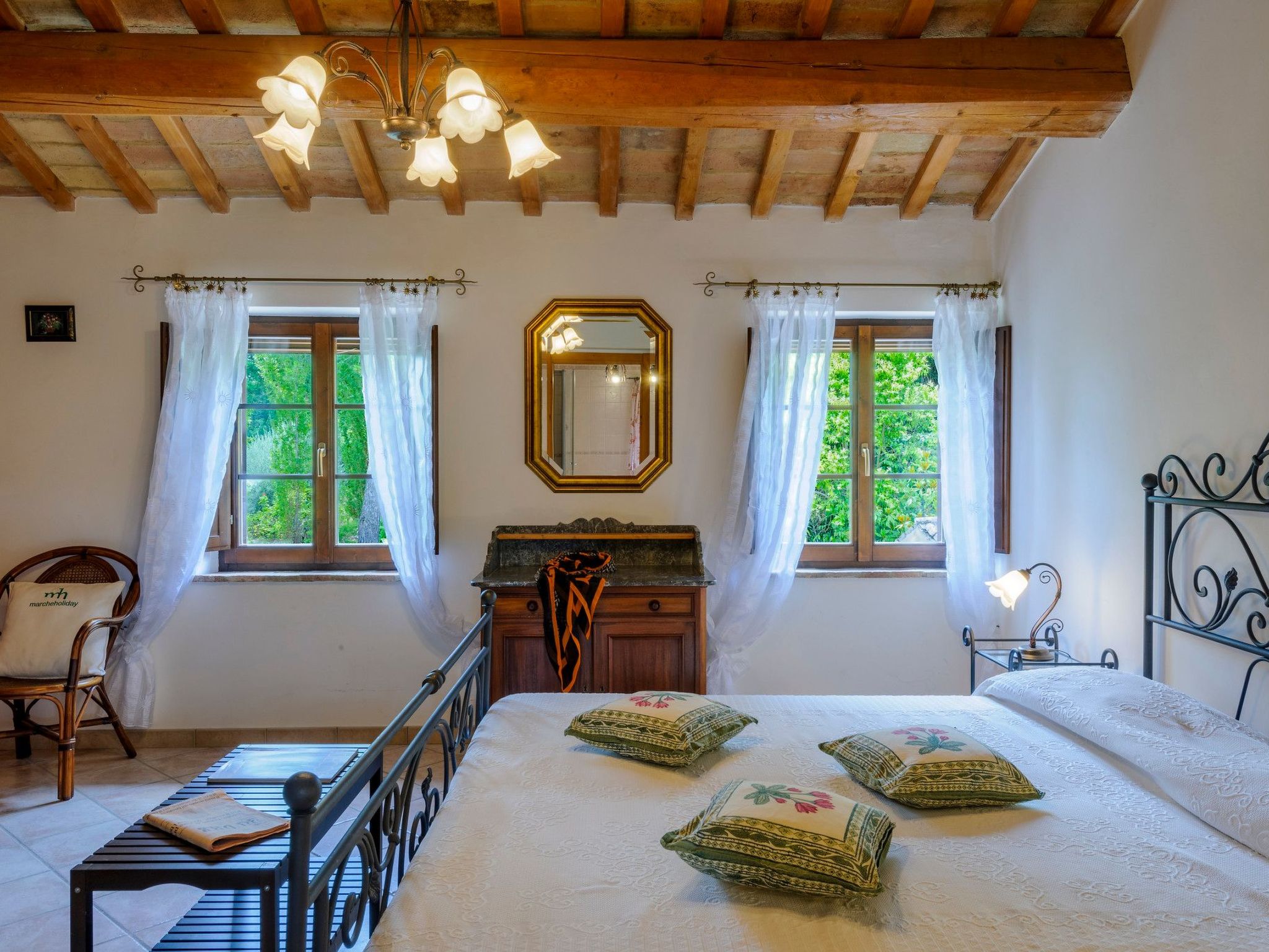 La Girolima, MarchFerienhäuser-Binnen