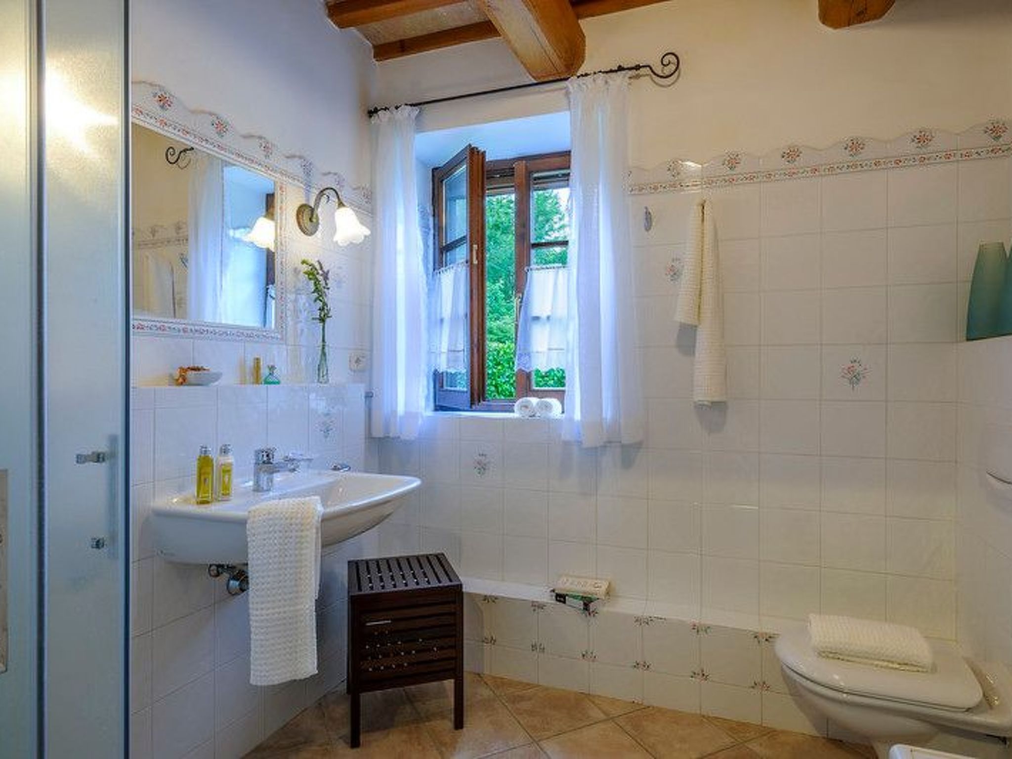 La Girolima, MarchFerienhäuser-Binnen