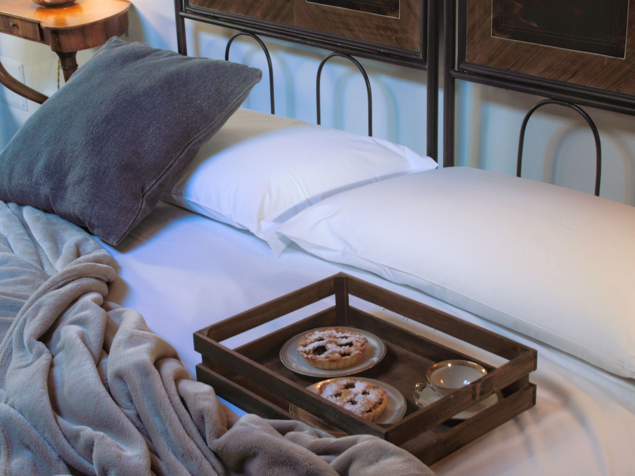 Mit Mezzanin und Schwimmbad, in einem Bauernhaus in den Hügeln-Drinnen