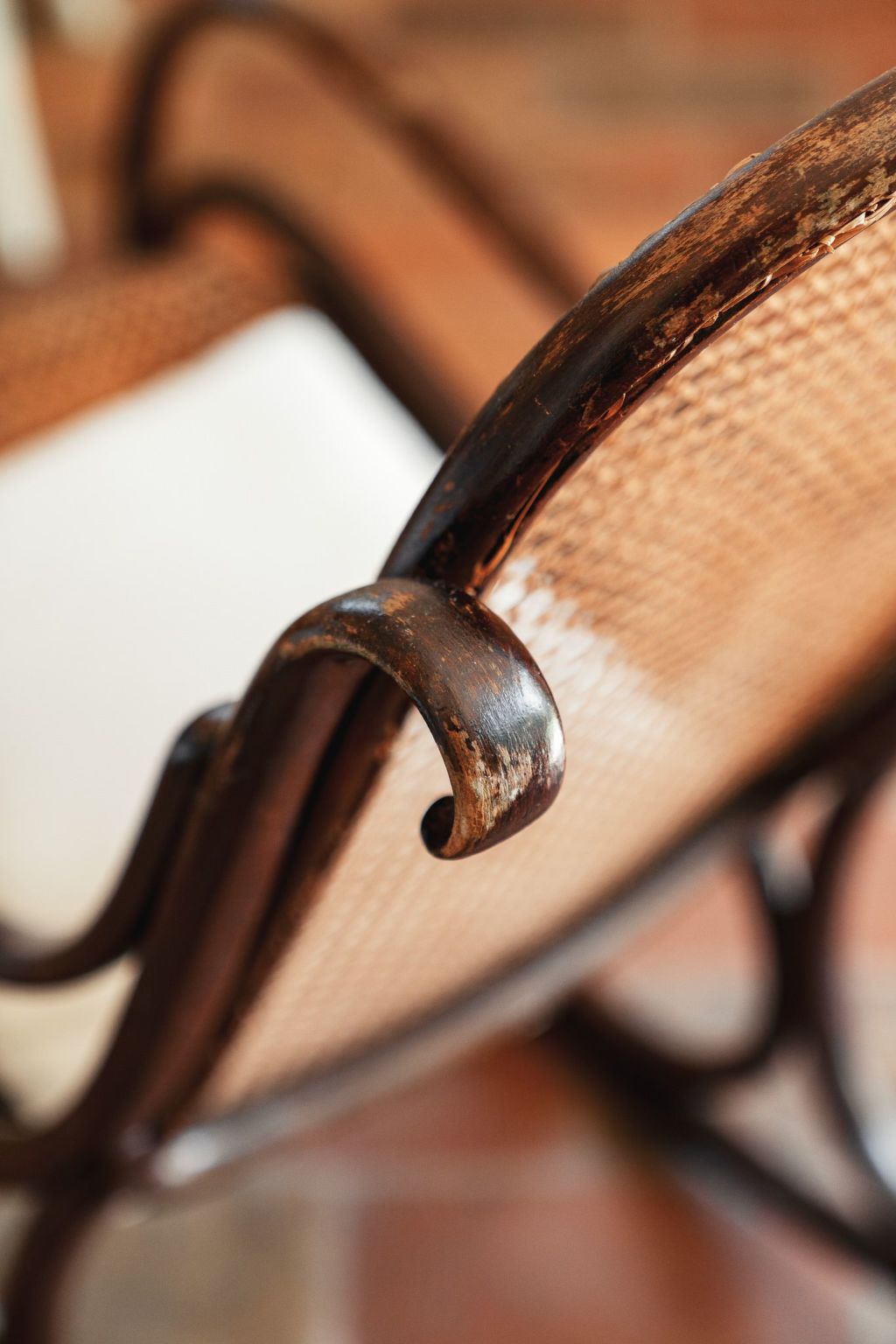 In einem Bauernhaus in den Hügeln, mit Garten und Pool-Drinnen