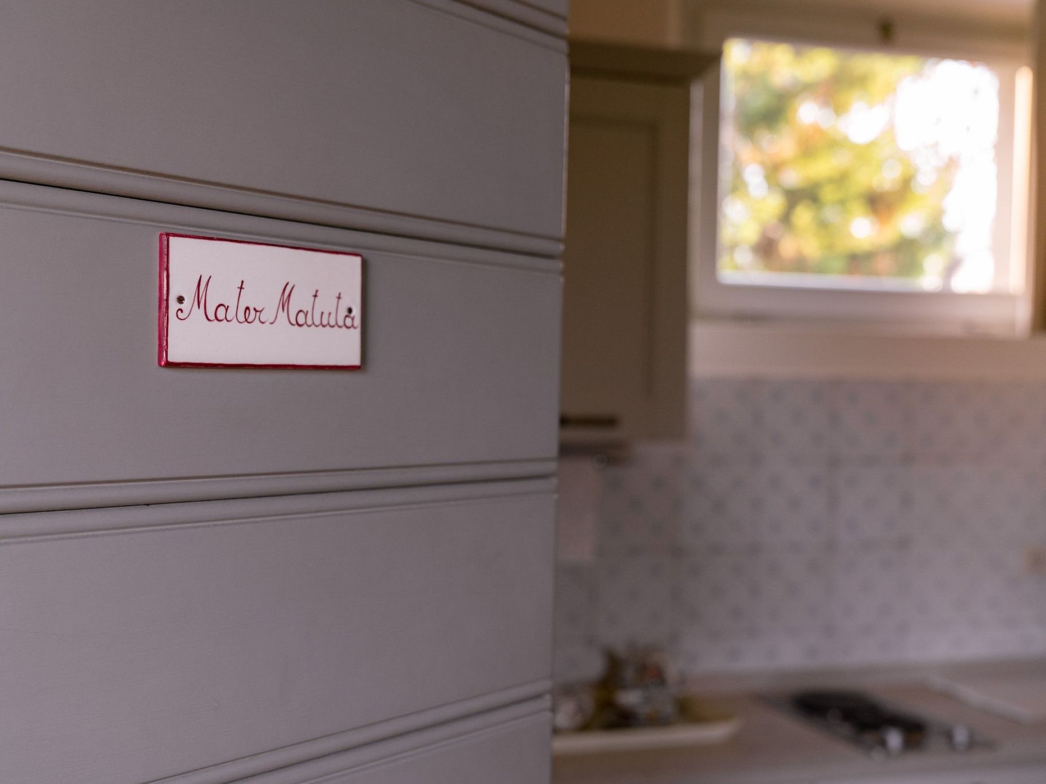 Studio-Apartment mit Garten, Grill, Pool und Aussicht-Drinnen