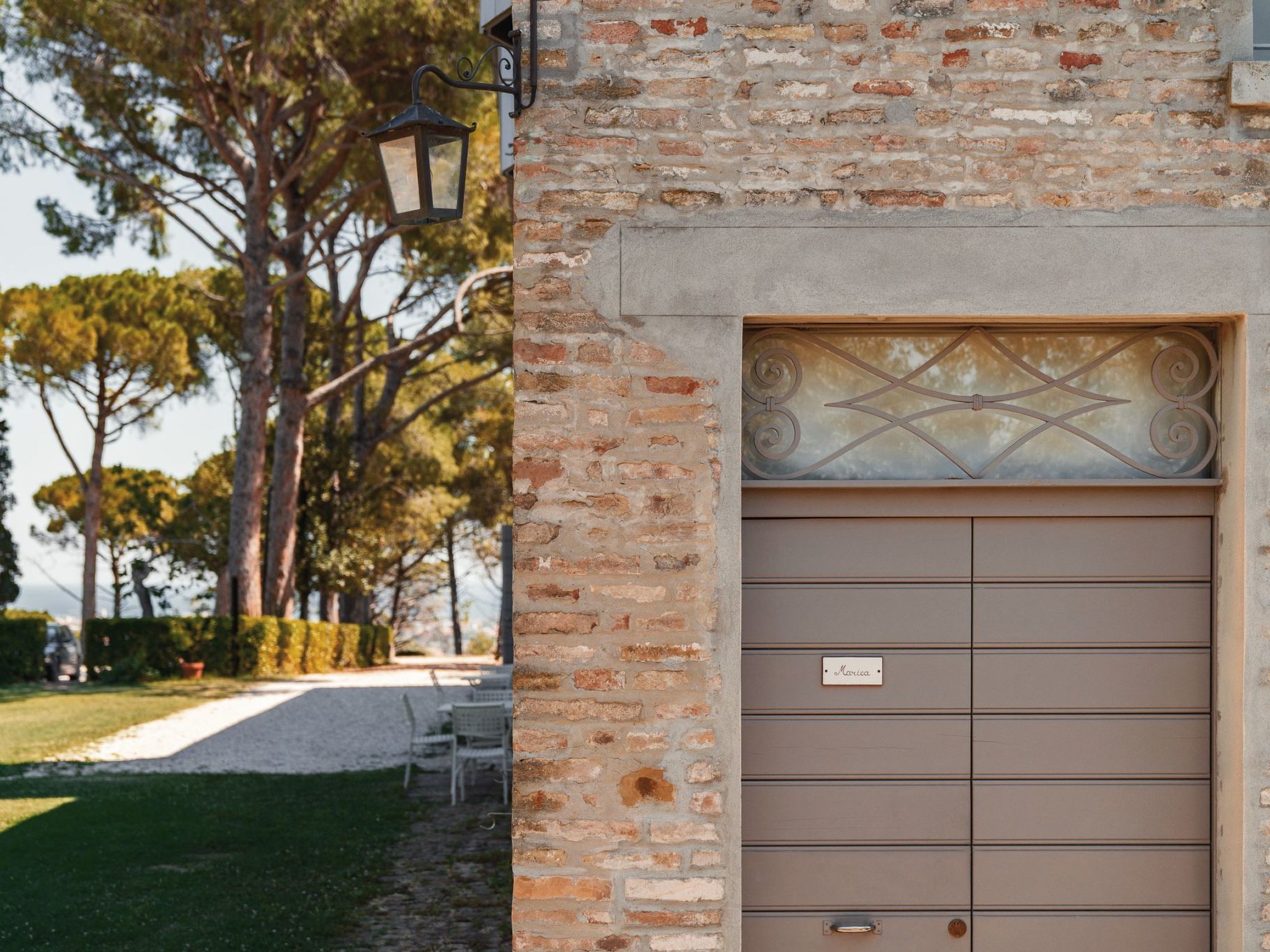 Studio-Apartment mit Sommerpool, Garten und Aussicht-Binnen