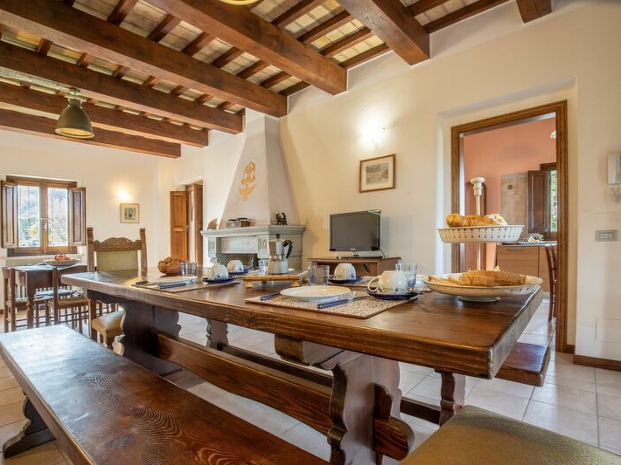 Kitchen / Dining Room