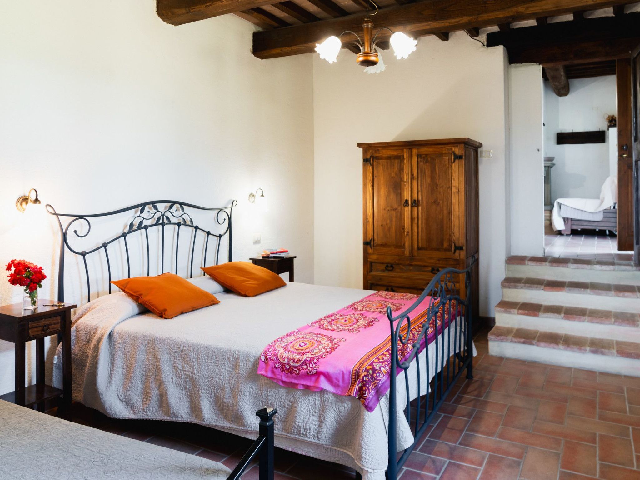 Ca Quattrocchi, Marcheholiday-Binnen