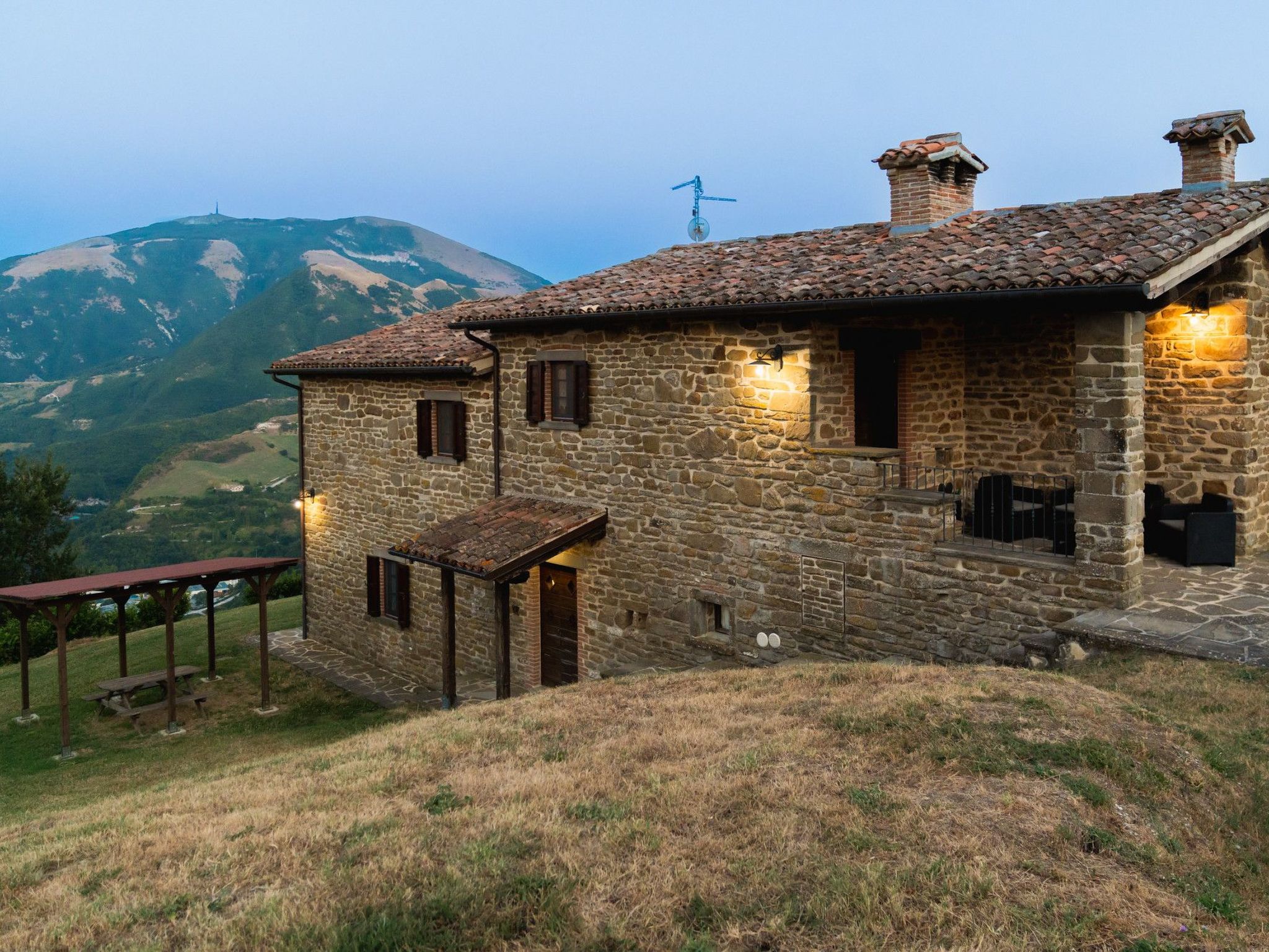 Ca Quattrocchi, Marcheholiday-Binnen