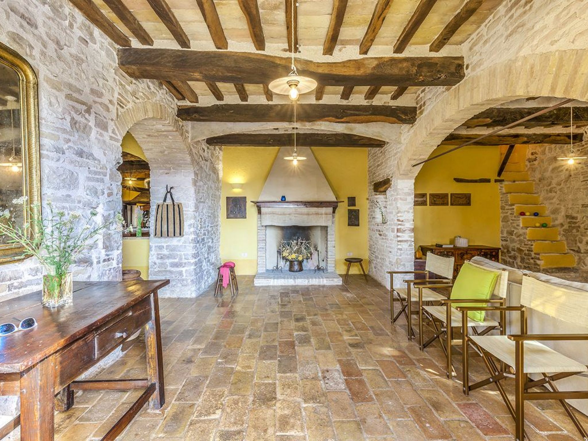 Ferienvilla 'Checello' mit privatem Pool-Binnen