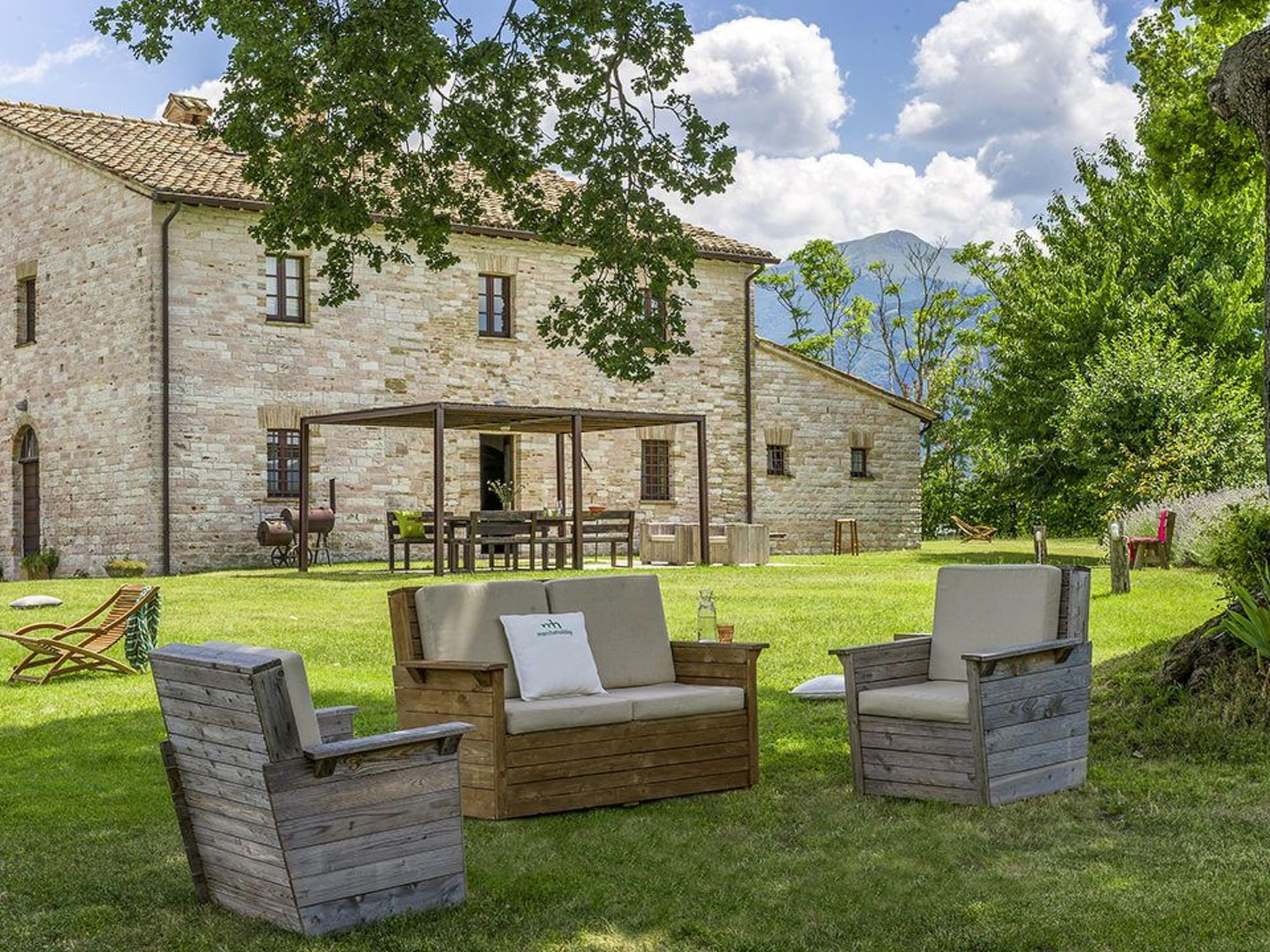 Ferienvilla 'Checello' mit privatem Pool-Binnen