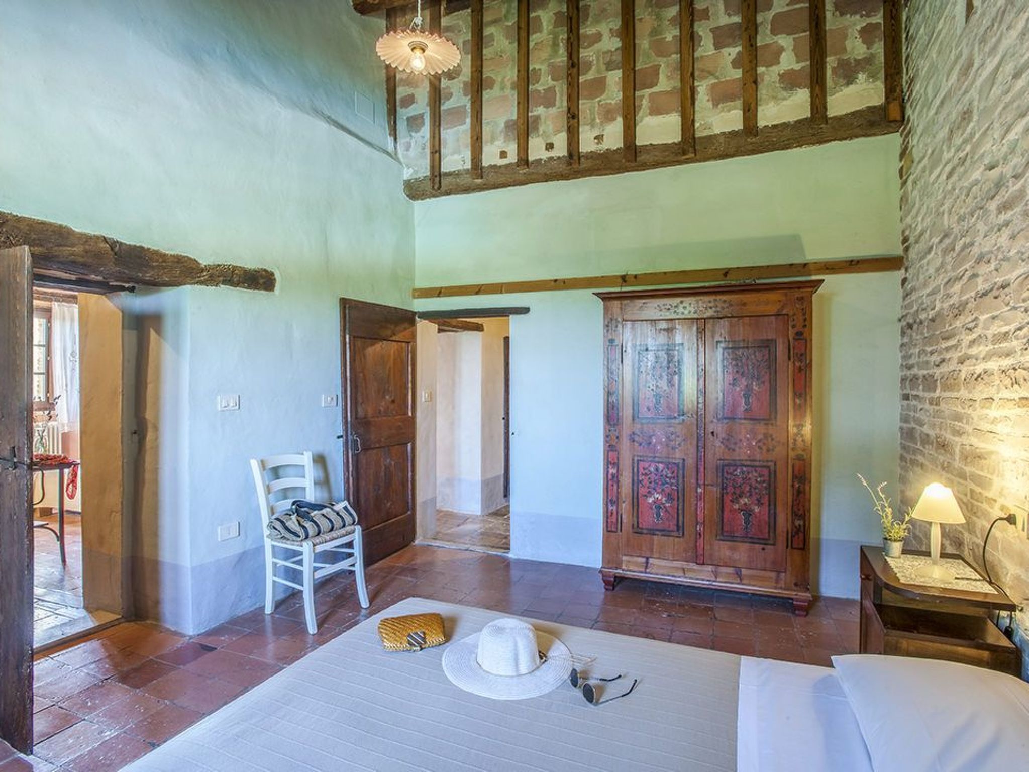 Ferienvilla 'Checello' mit privatem Pool-Binnen