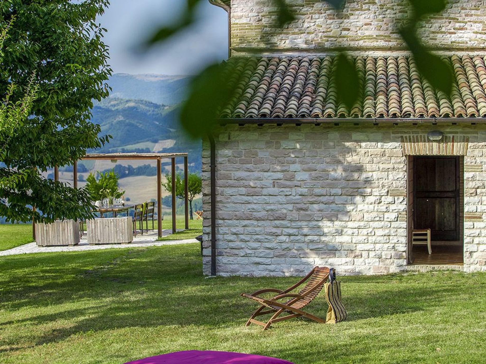 Ferienvilla 'Checello' mit privatem Pool-Binnen