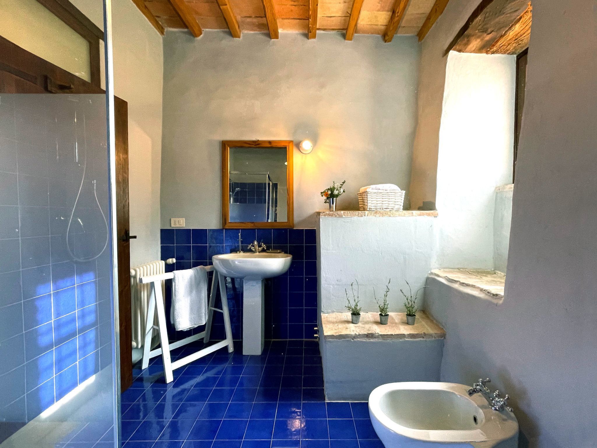 Ferienvilla 'Checello' mit privatem Pool-Binnen