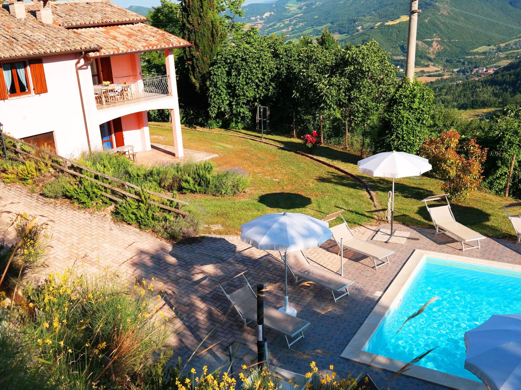 La Panoramica-Image-tags.info