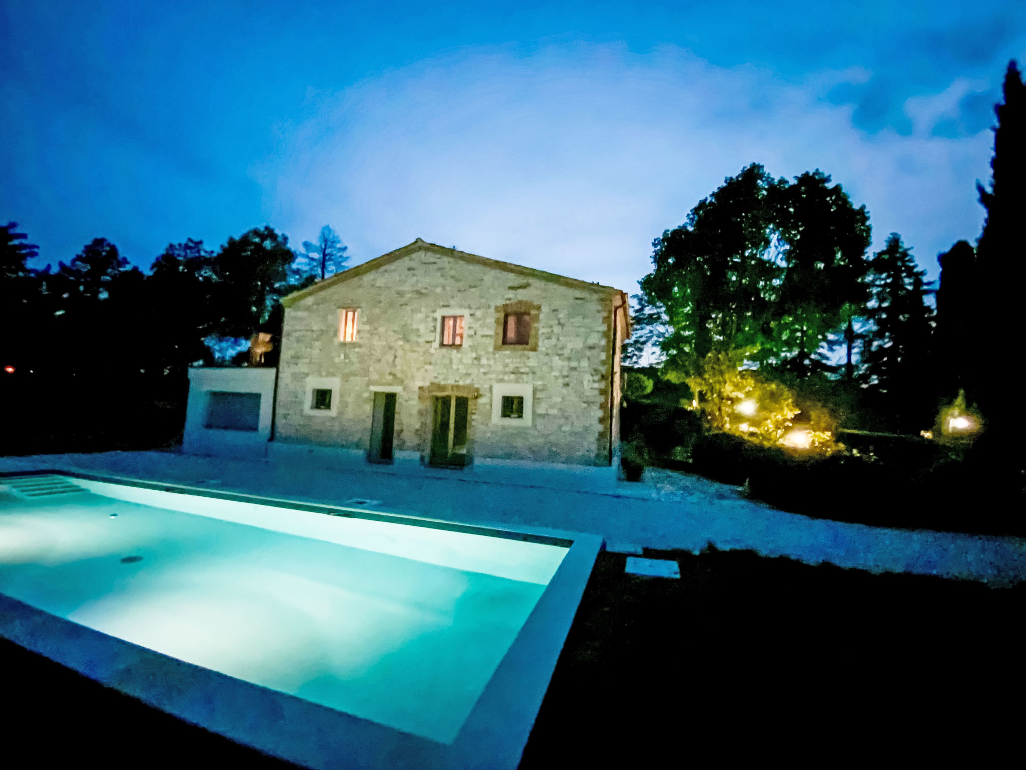 Monte Pino - Outside