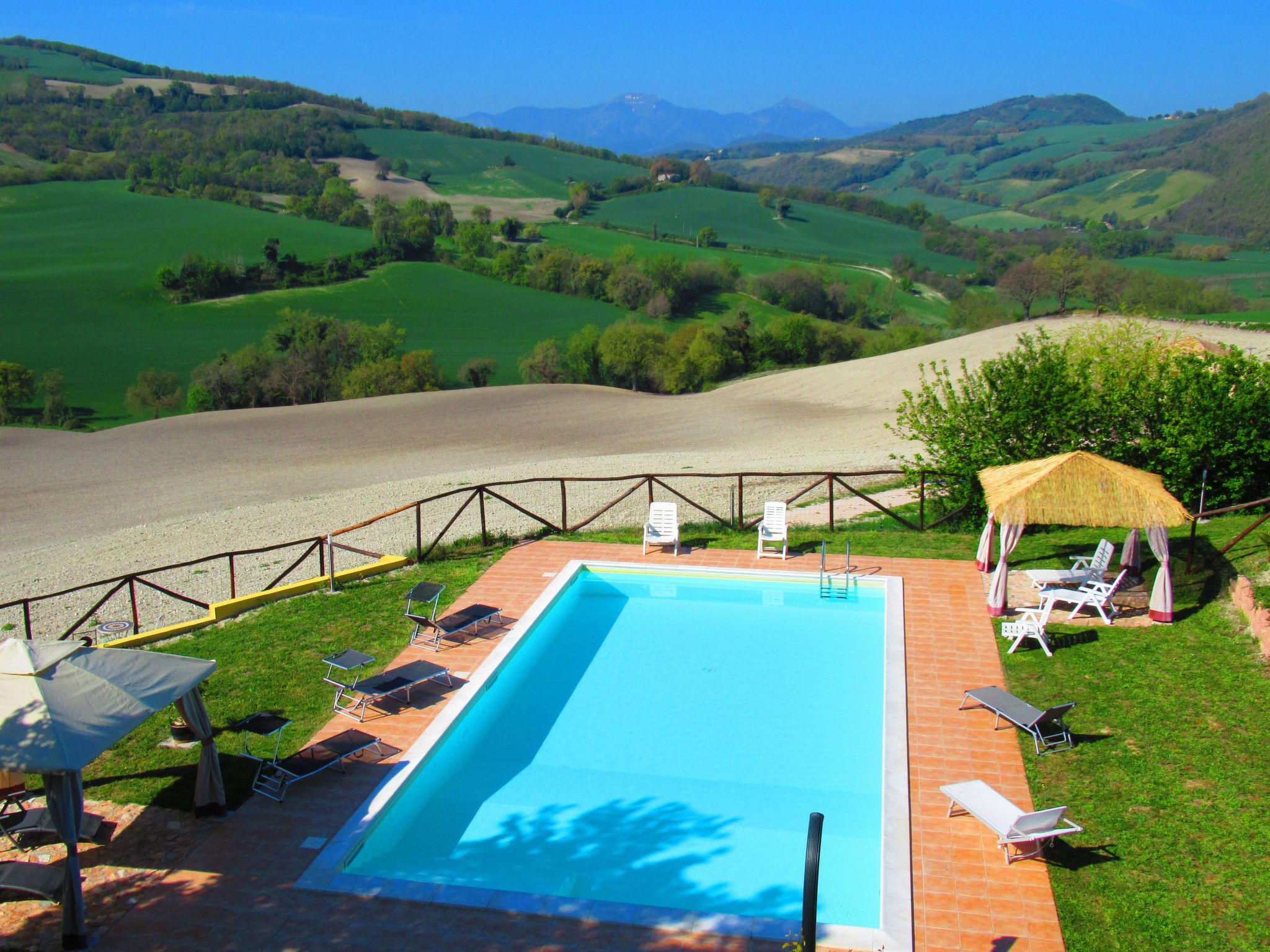 App. Nidastore-Image-tags.info