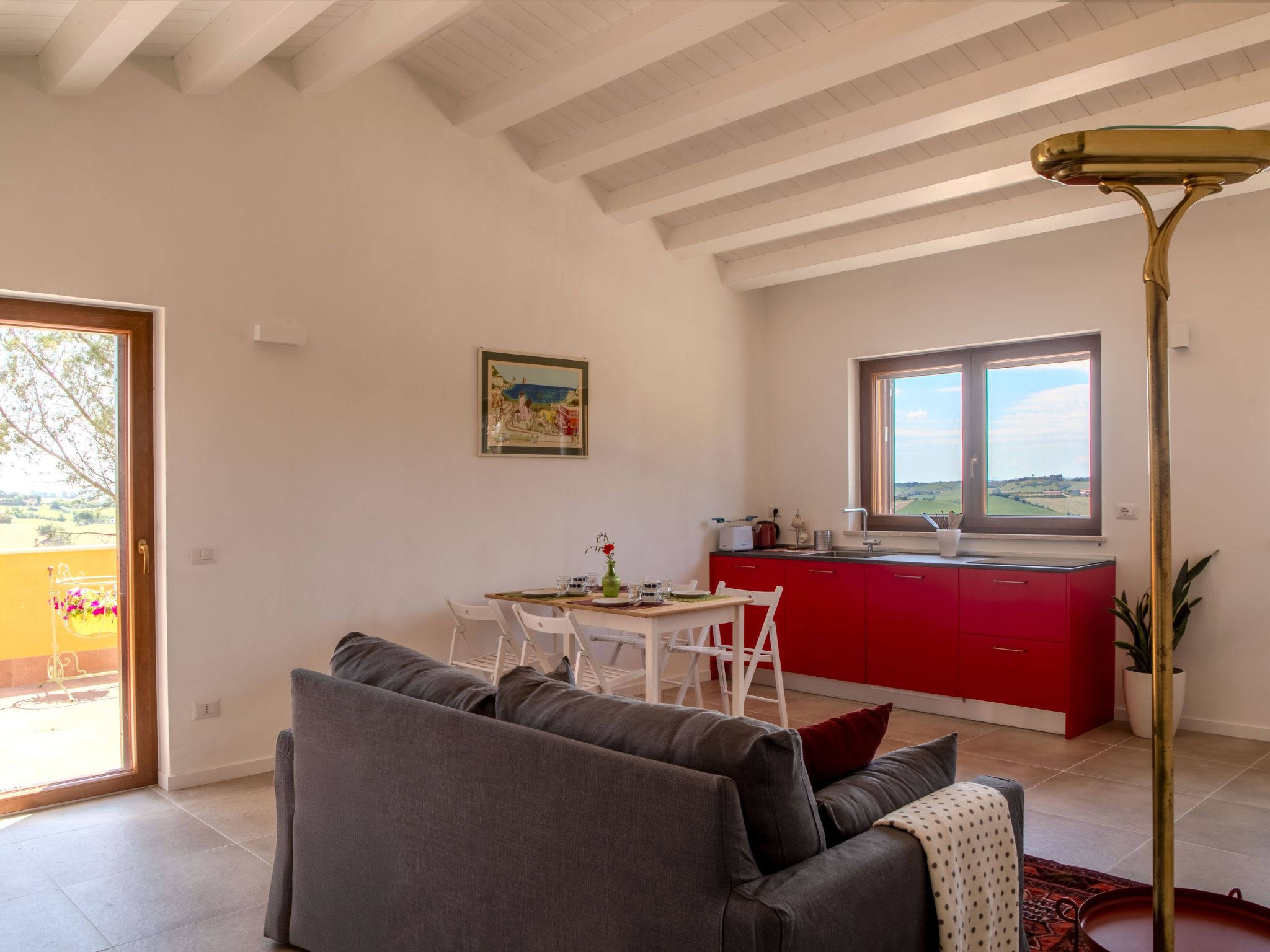 Haus mit Terrasse mit Aussicht und Gemeinschaftspool-Binnen