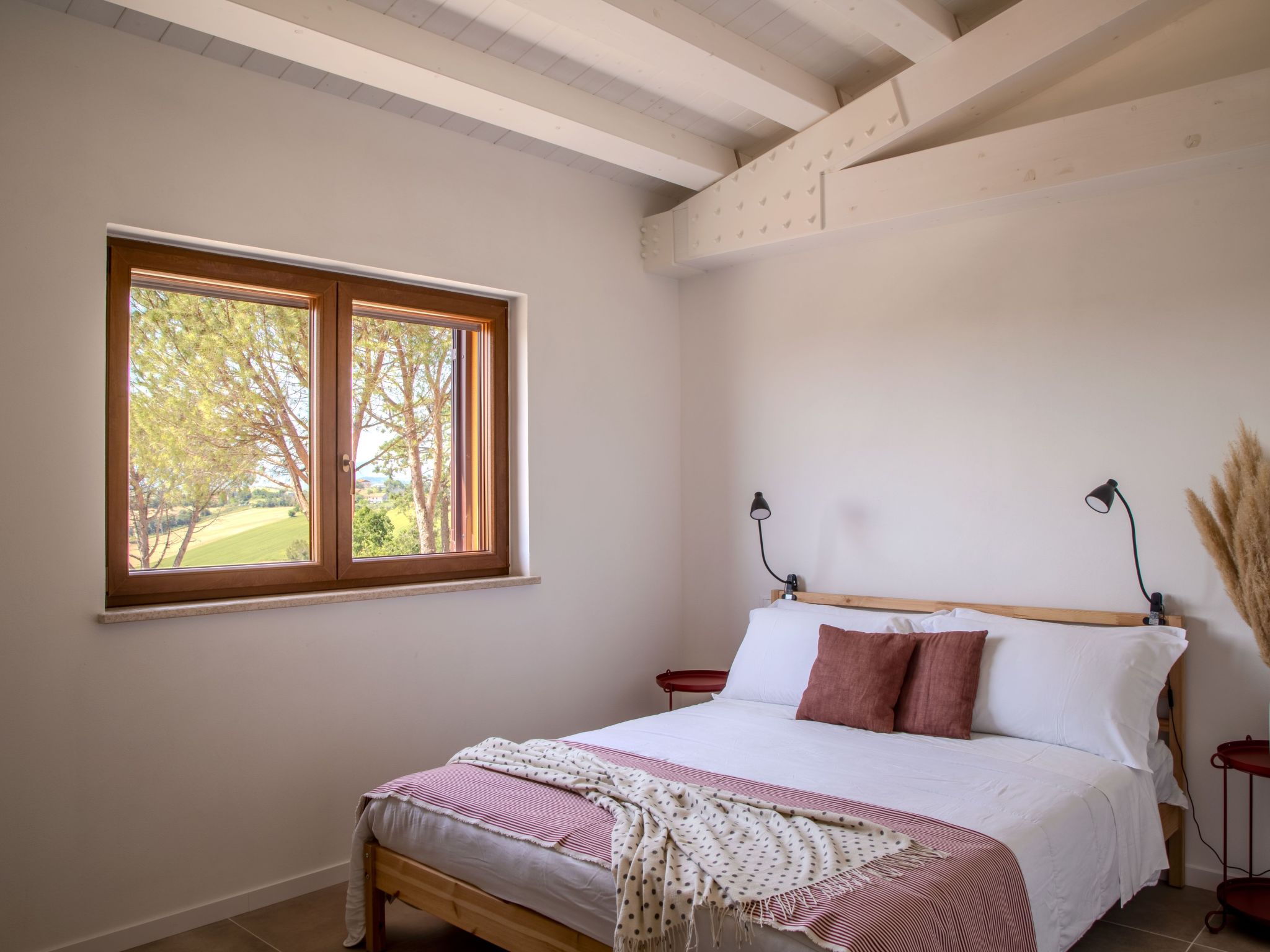 Haus mit Terrasse mit Aussicht und Gemeinschaftspool-Binnen