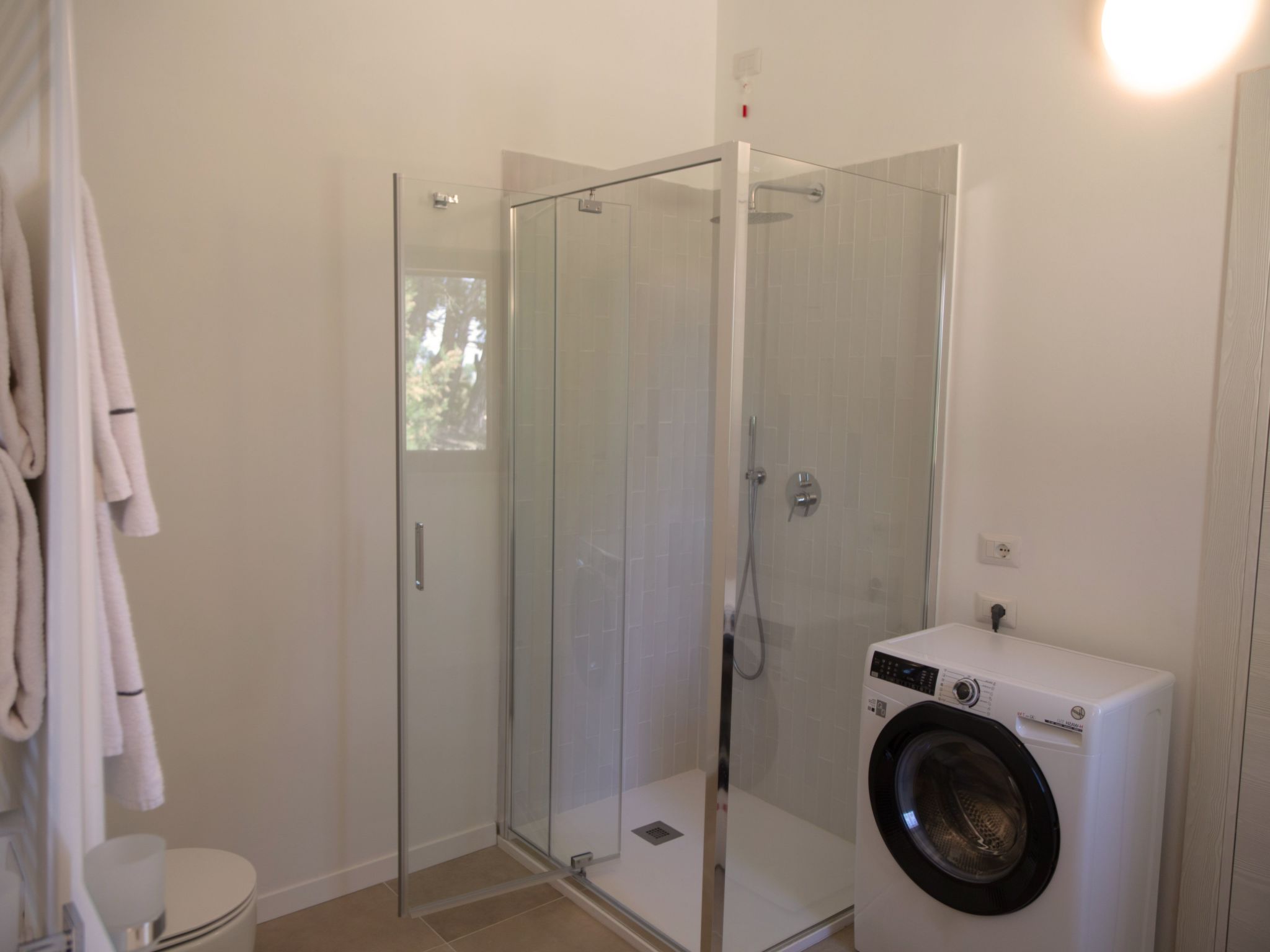 Haus mit Terrasse mit Aussicht und Gemeinschaftspool-Binnen