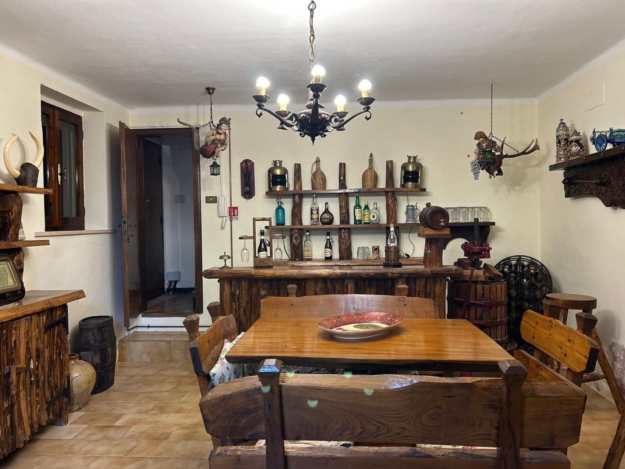 Bauernhaus Santa Maria del Monte-Binnen