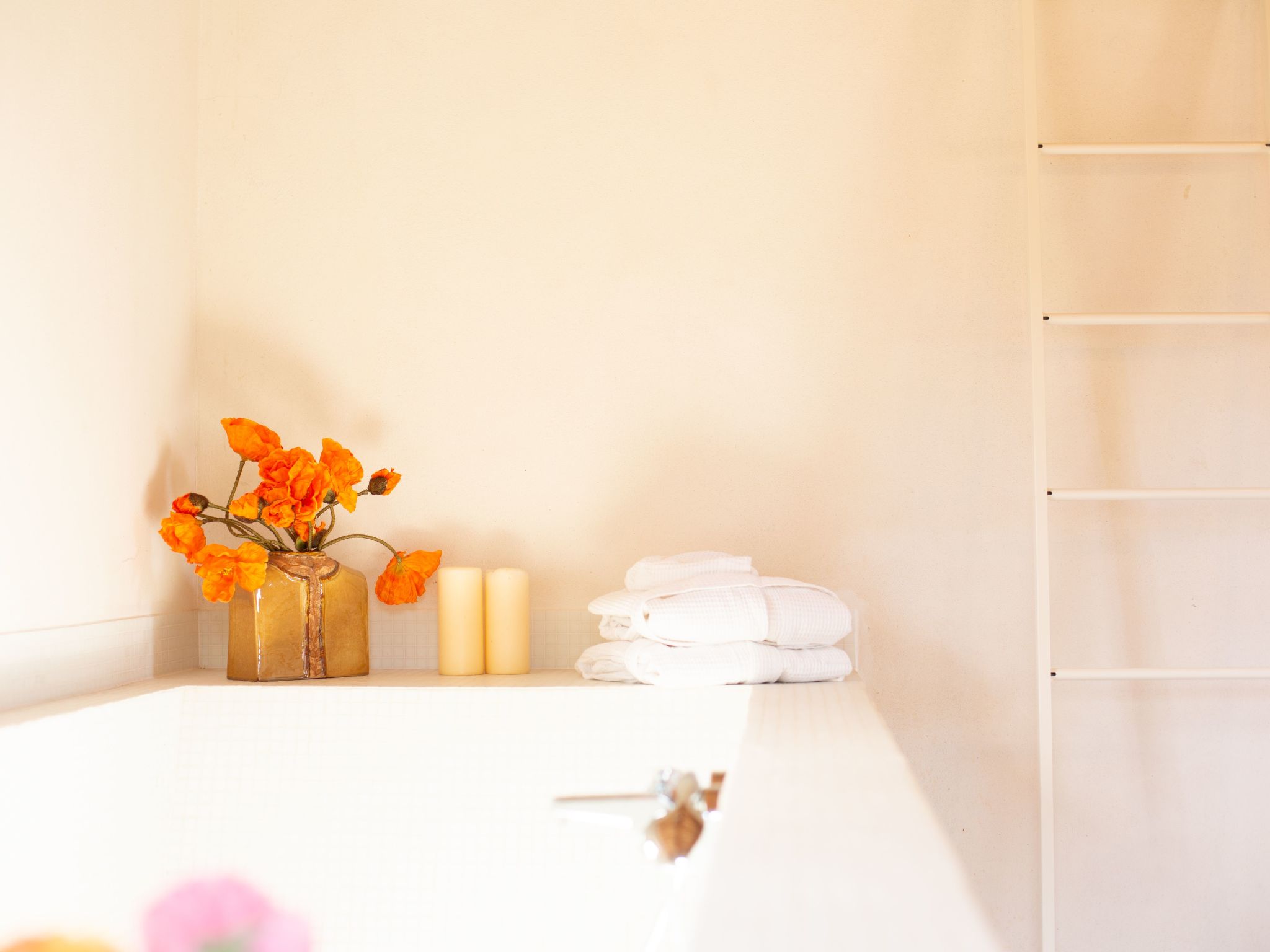 Villa Gelso mit Pool, Sauna und atemberaubender Aussicht-Dedans