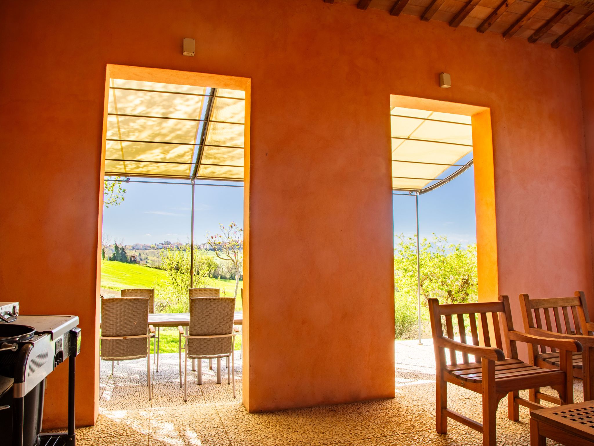 Villa Gelso mit Pool, Sauna und atemberaubender Aussicht-Dedans