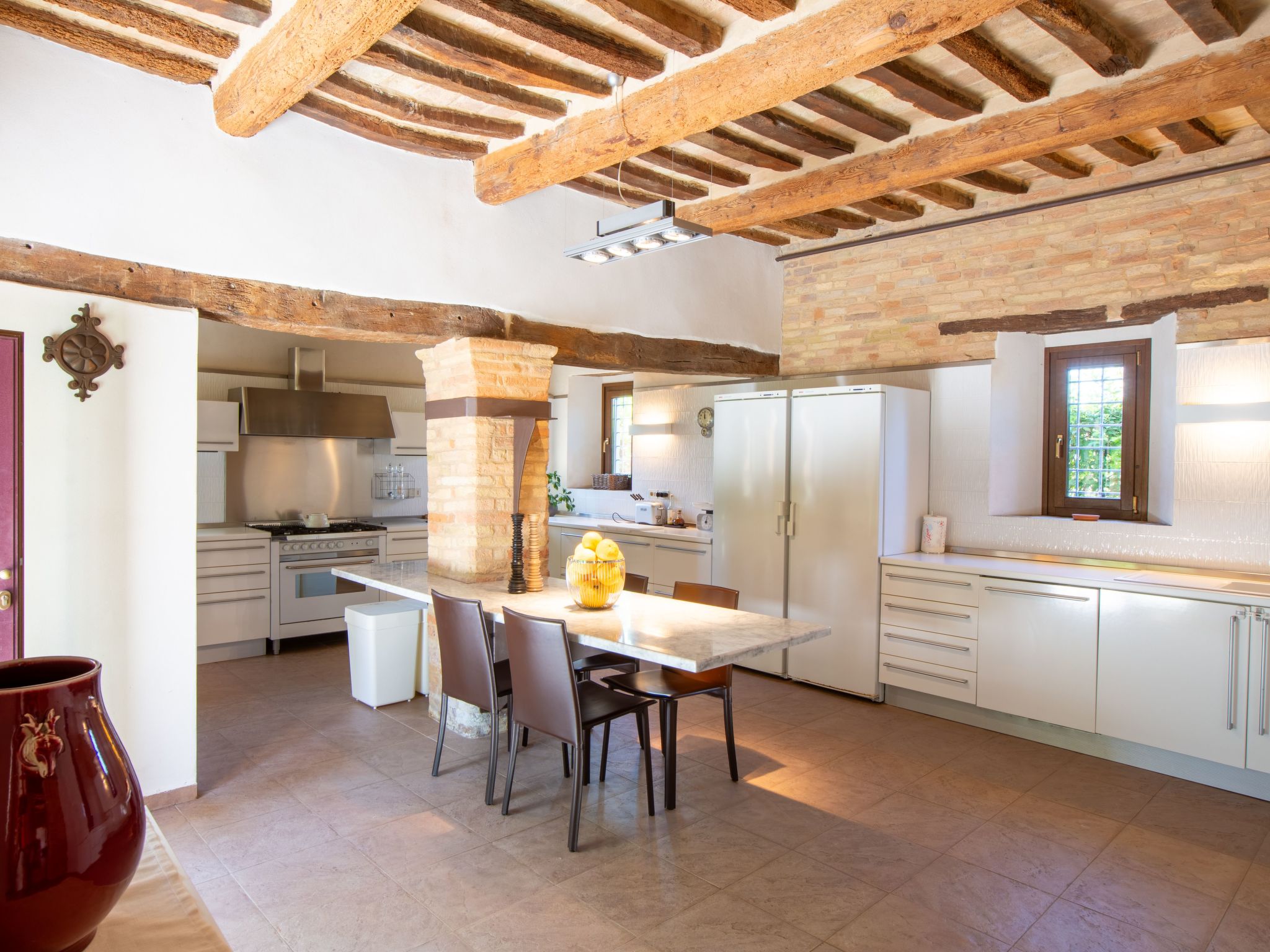 Villa Gelso mit Pool, Sauna und atemberaubender Aussicht-Dedans