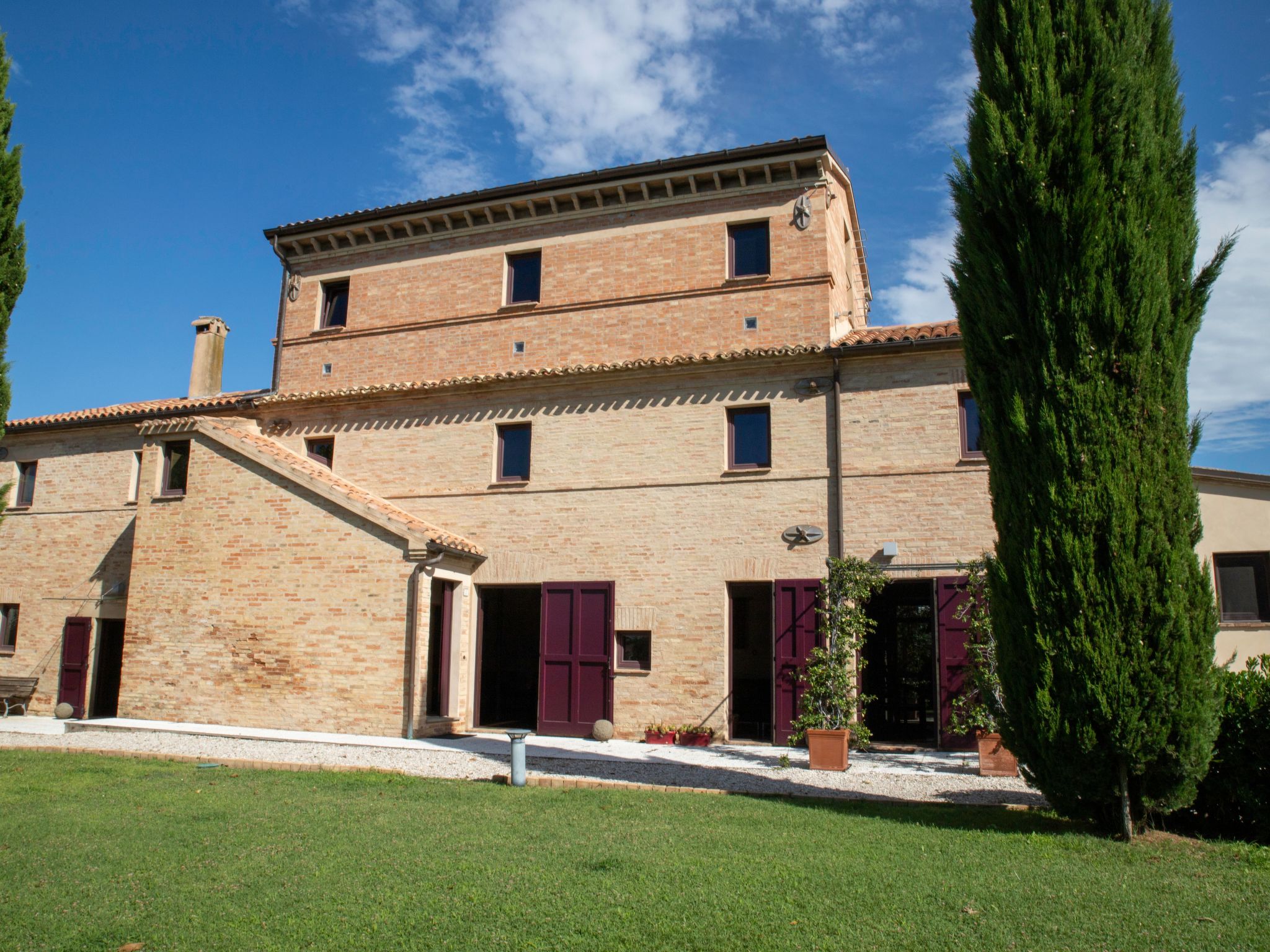 Villa Gelso mit Pool, Sauna und atemberaubender Aussicht-Dedans