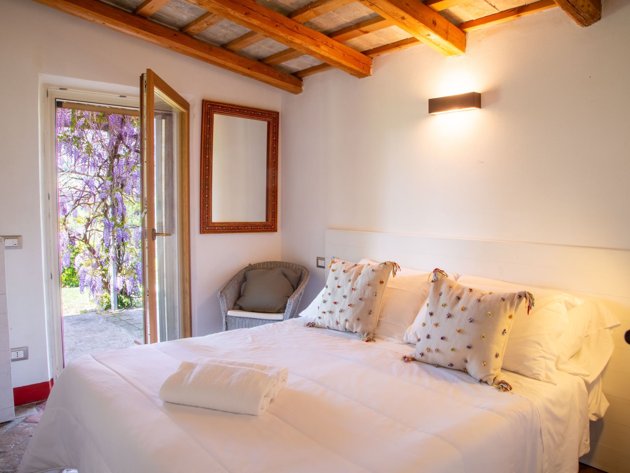 Haus in Ostra mit privatem Pool-Binnen