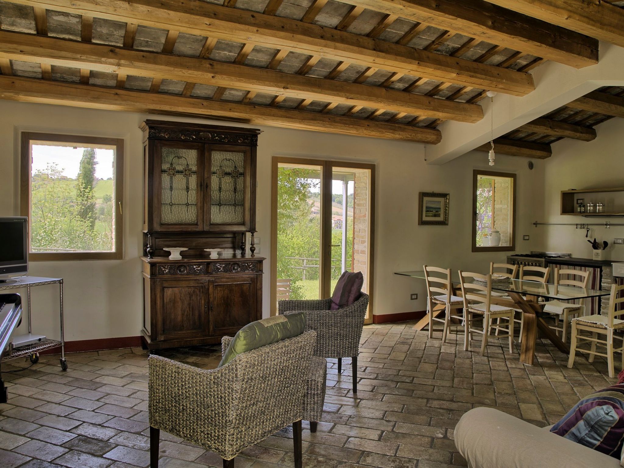 Haus in Ostra mit privatem Pool-Binnen