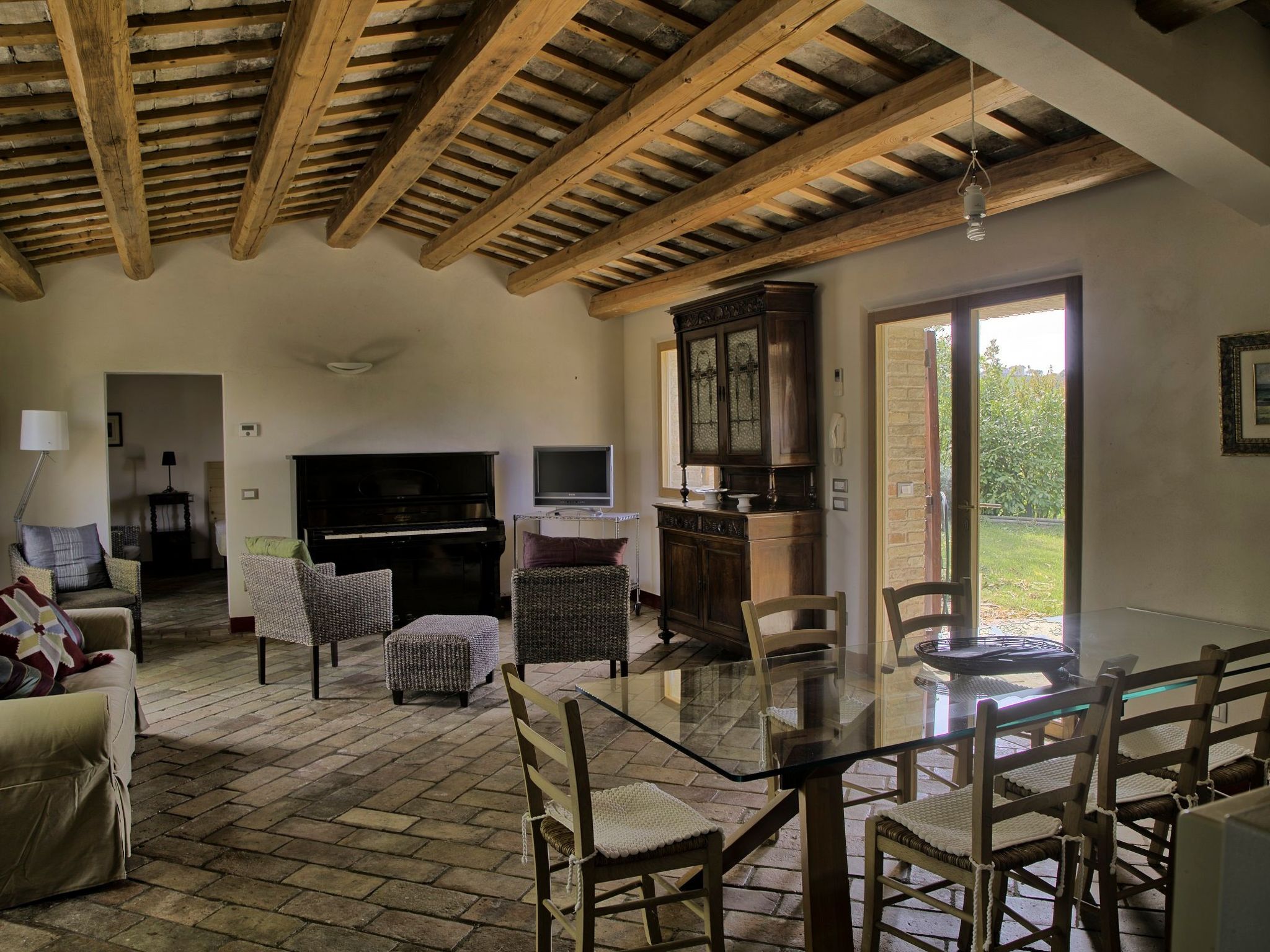 Haus in Ostra mit privatem Pool-Binnen