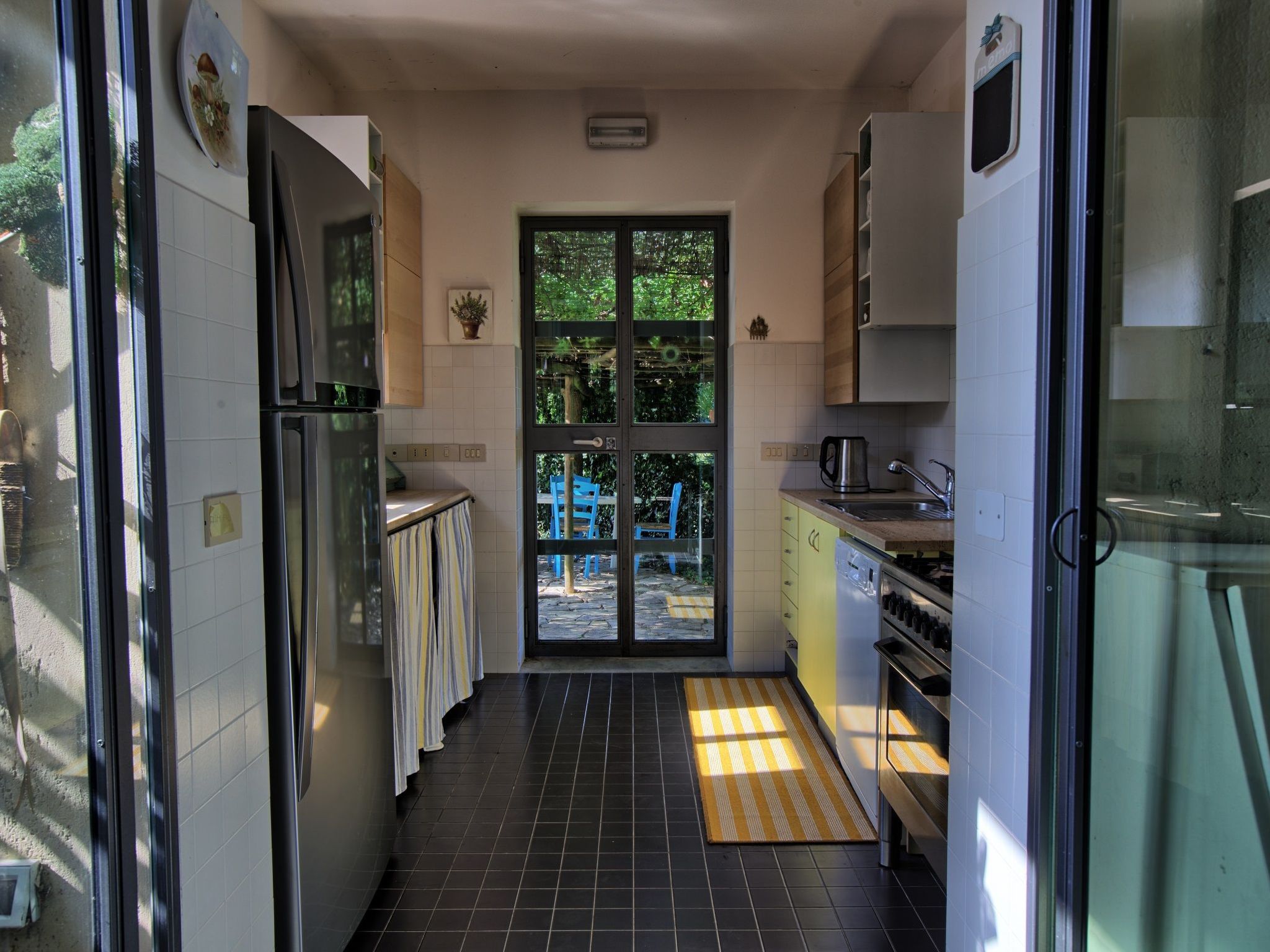 Haus der Musik 270m Veranda, Garten und Pool-Binnen