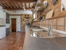 Casa Bellavista: Ruime vrijstaande villa met privézwembad en panoramisch uitzicht op Le Marche - thumbnail 4