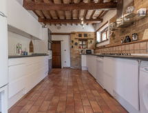 Casa Bellavista: Ruime vrijstaande villa met privézwembad en panoramisch uitzicht op Le Marche - thumbnail 5