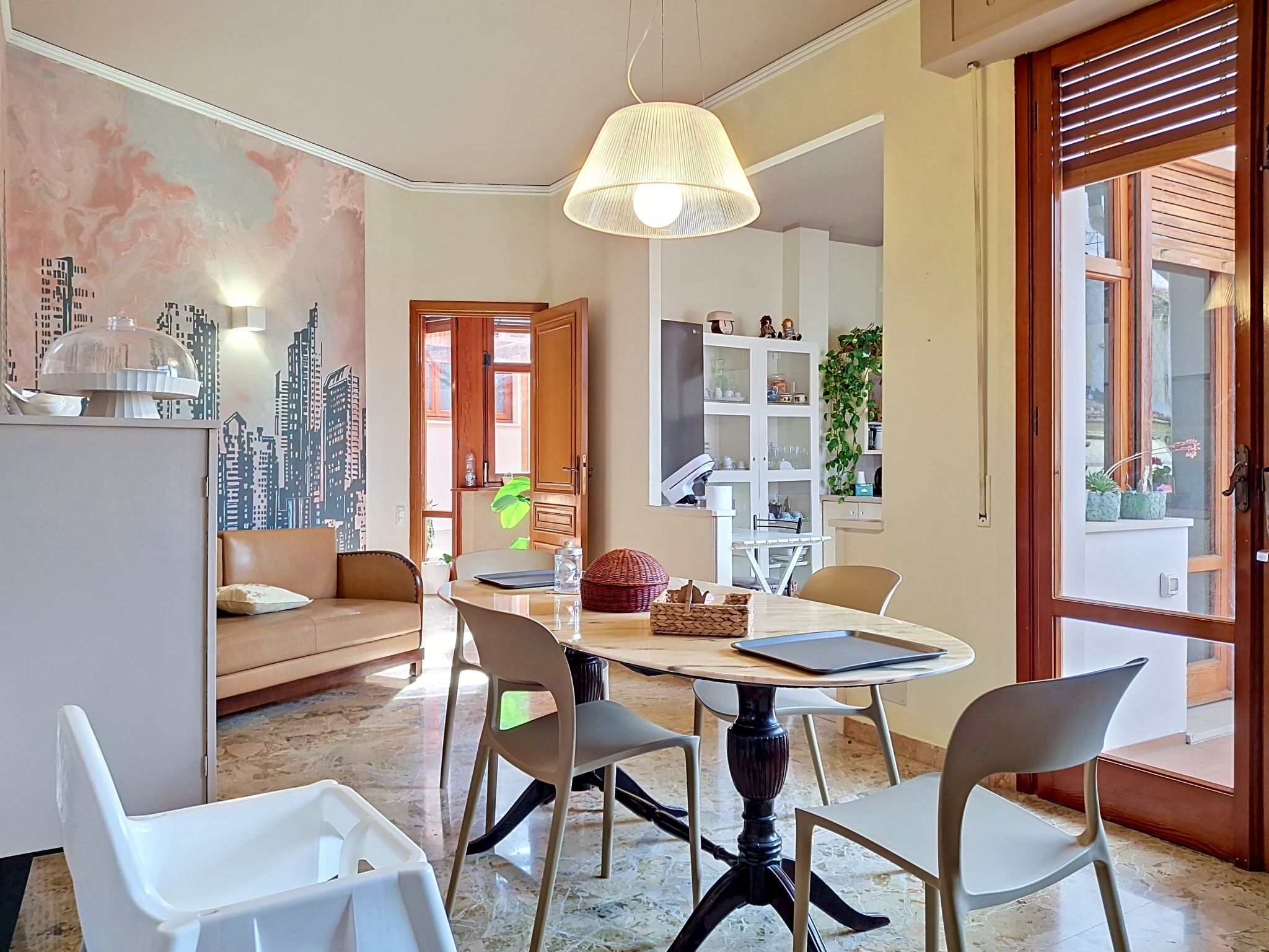 Bohemian Vista House - Binnen