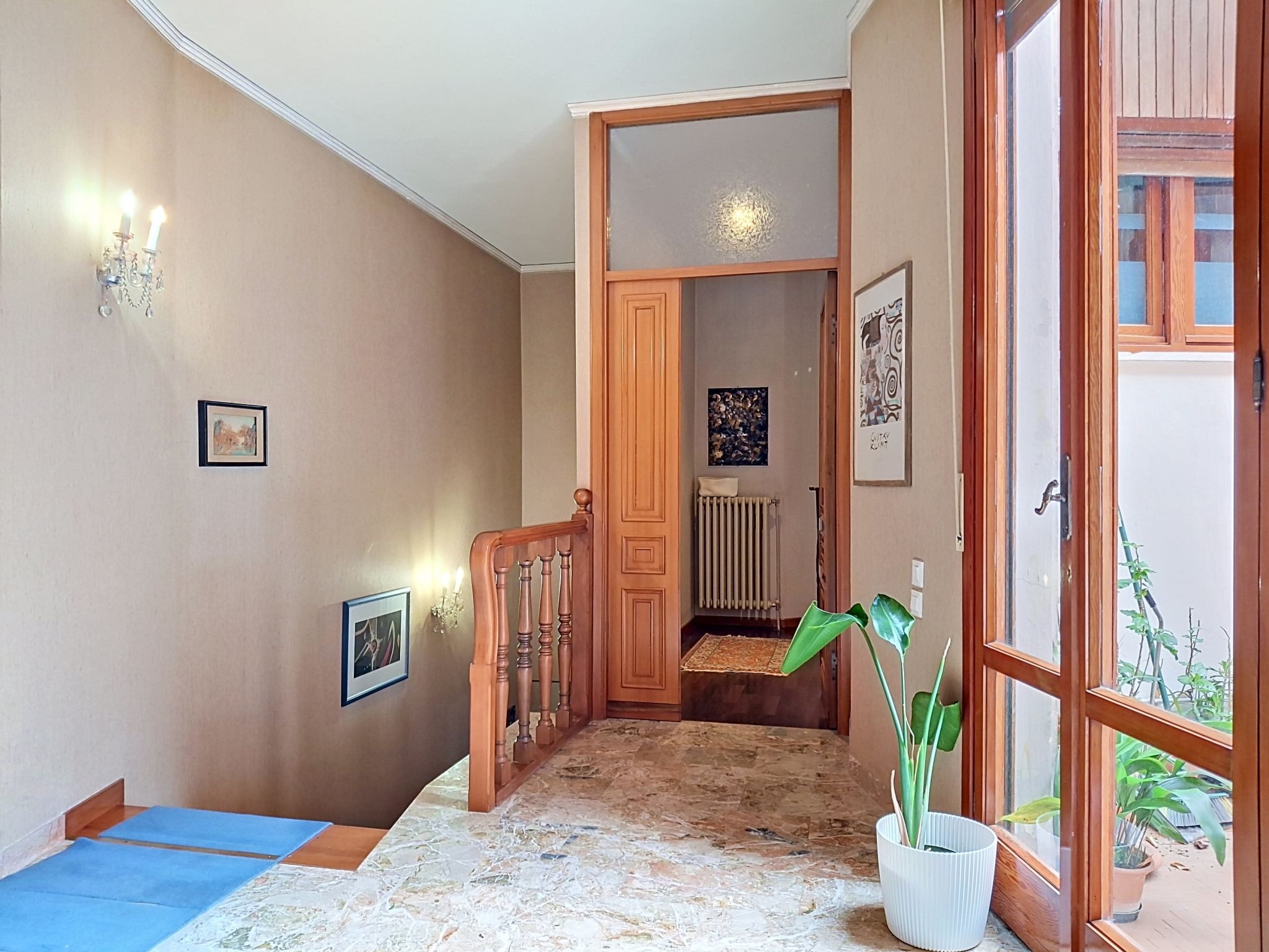 Bohemian Vista House - Binnen