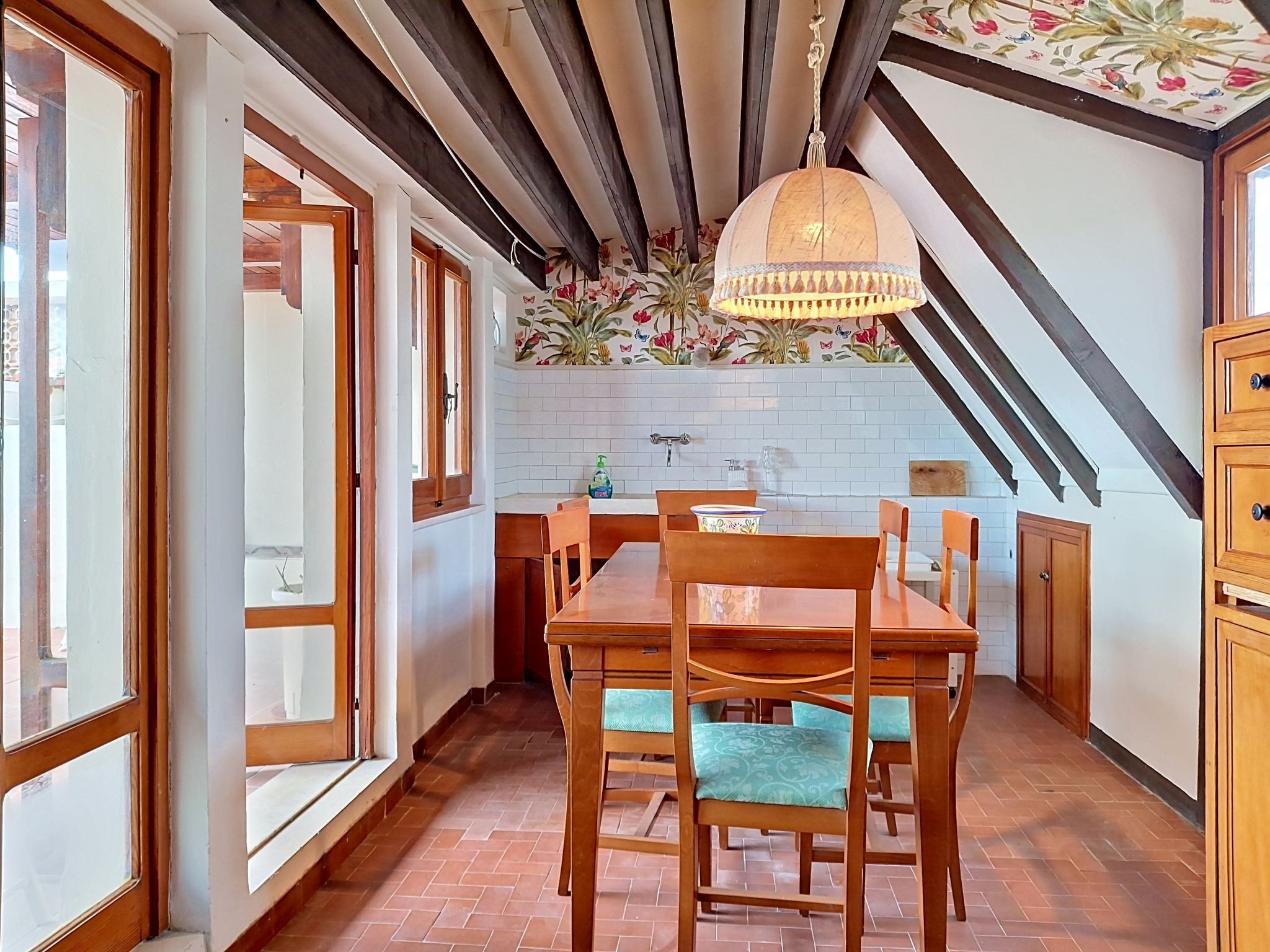Bohemian Vista House - Binnen