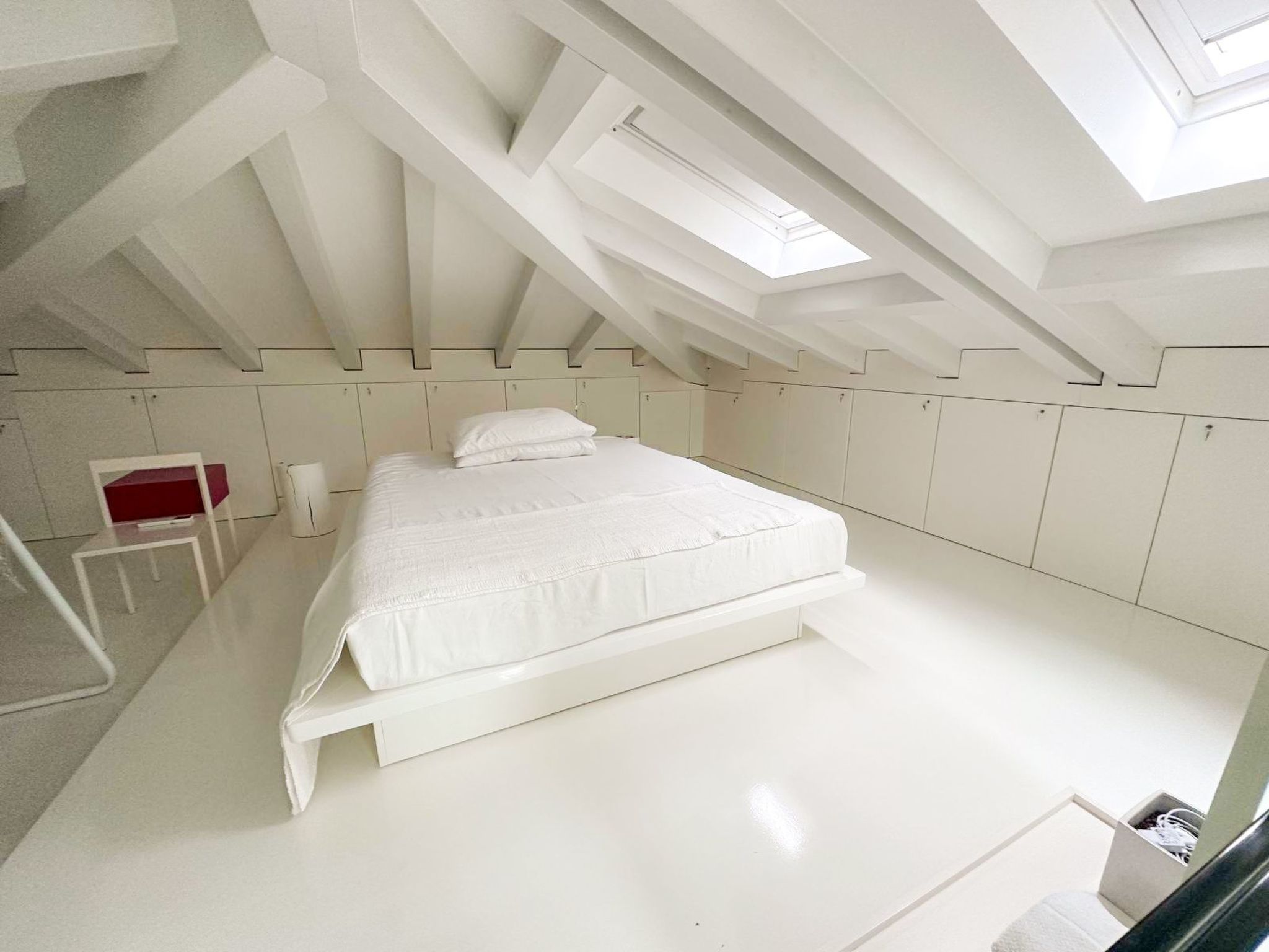 Elegante Villa am Strand, Jacuzzi und Garten