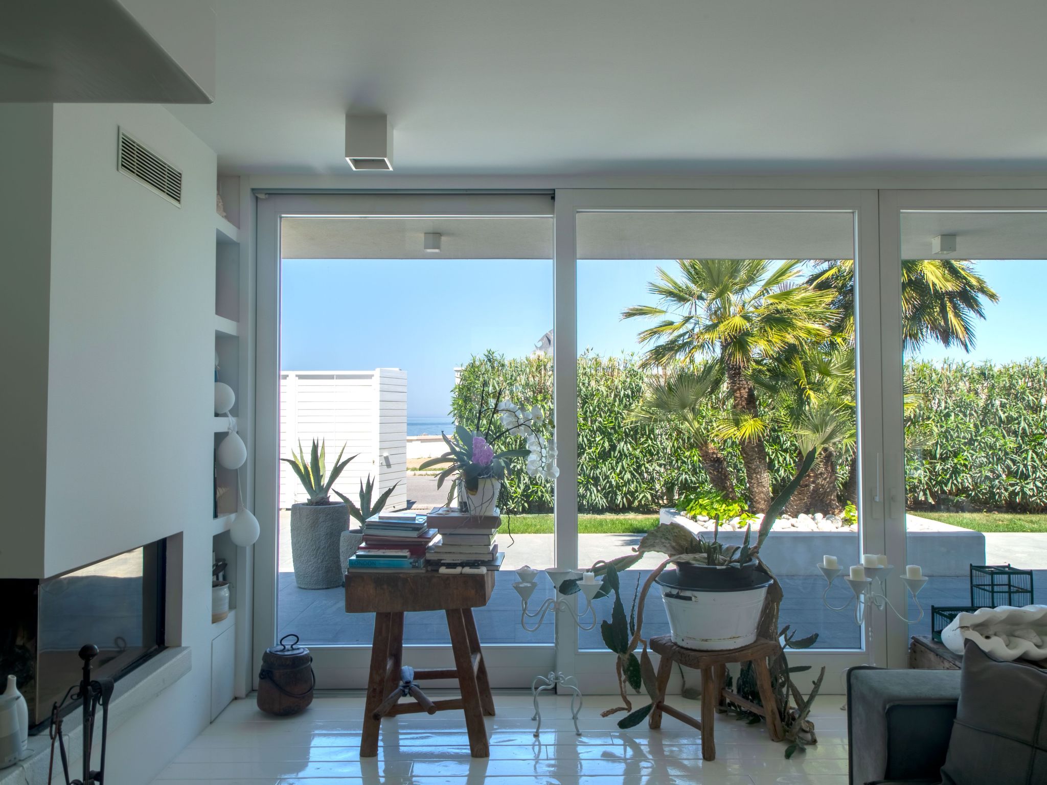 Elegante Villa am Strand, Jacuzzi und Garten-Dedans