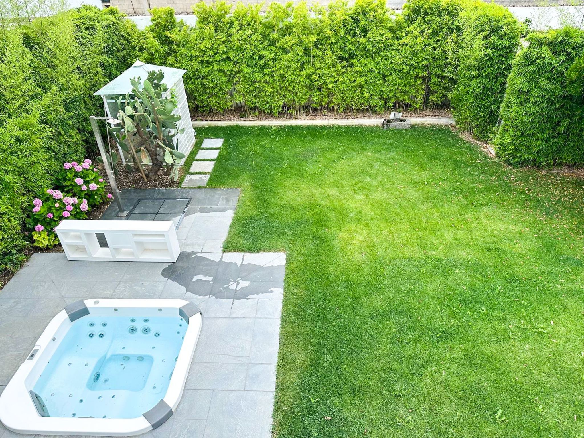 Elegante Villa am Strand, Jacuzzi und Garten-Dedans