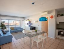 Appartement met panoramisch terras aan zee in Senigallia - thumbnail 2