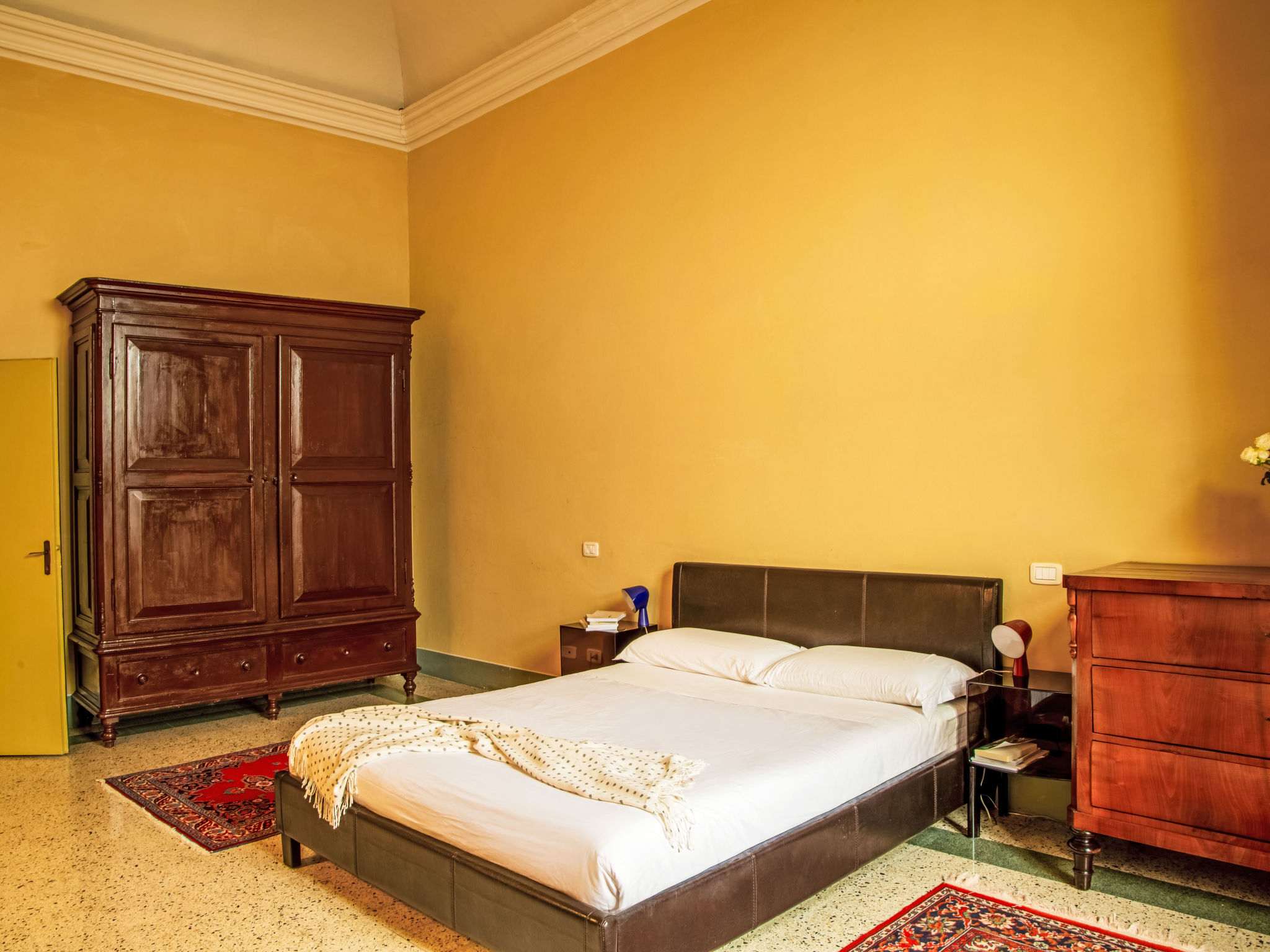 Dimora storica del 1400 con balcone - Inside