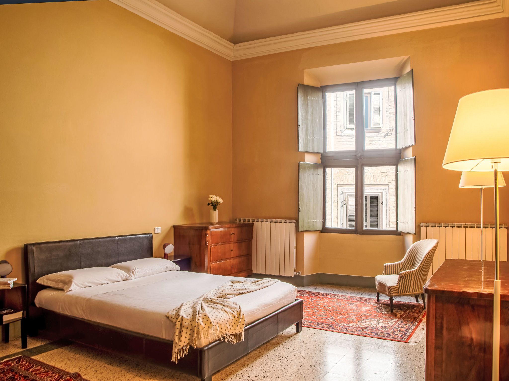 Dimora storica del 1400 con balcone - Inside