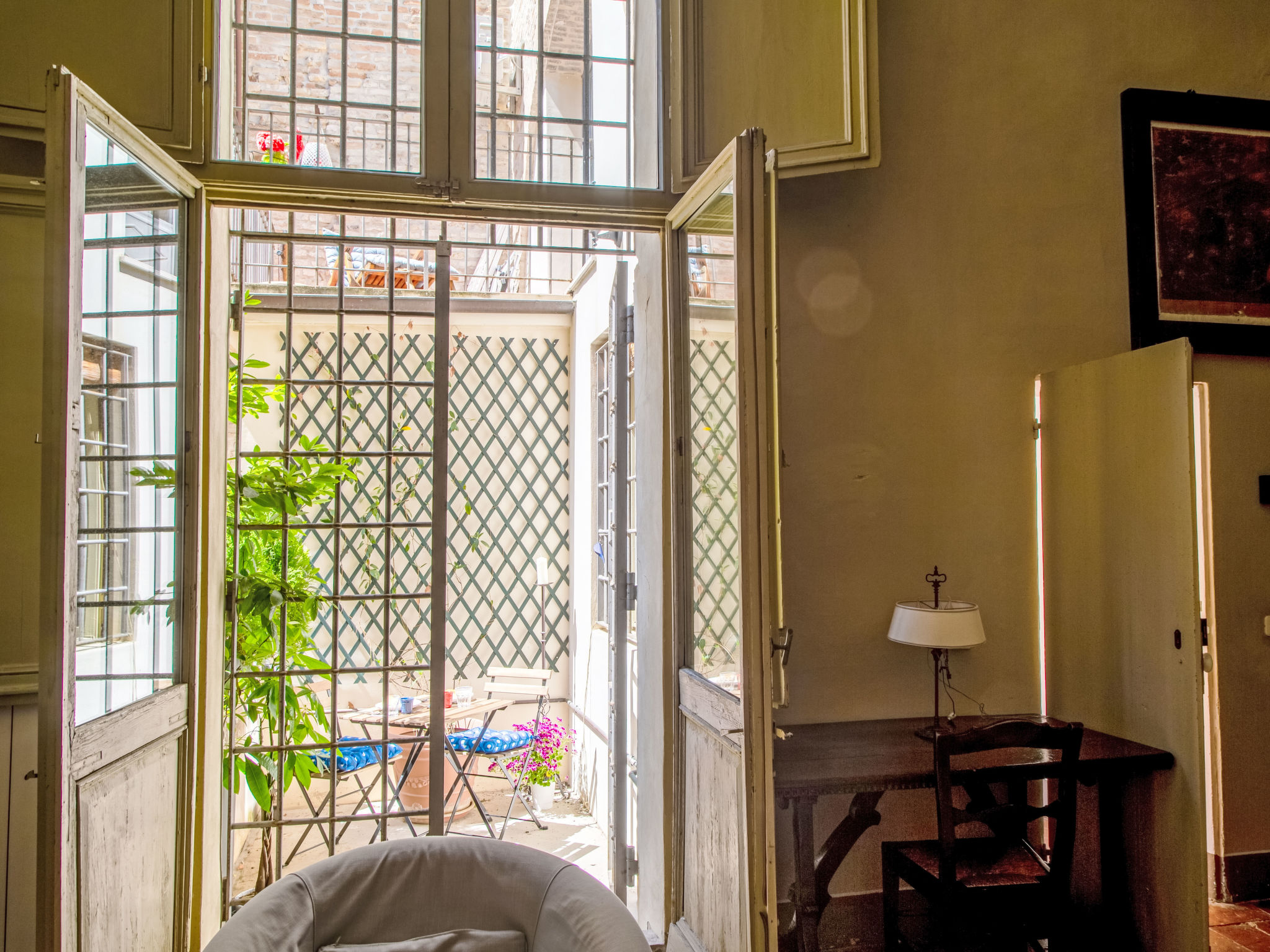 Dimora storica del 1400 con balcone - Inside
