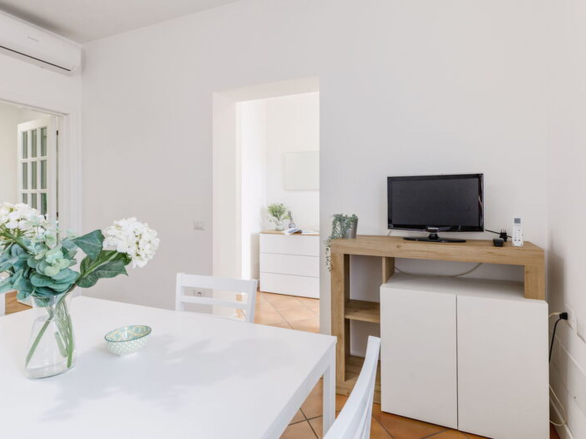 Cyca Holiday Home - Image 5
