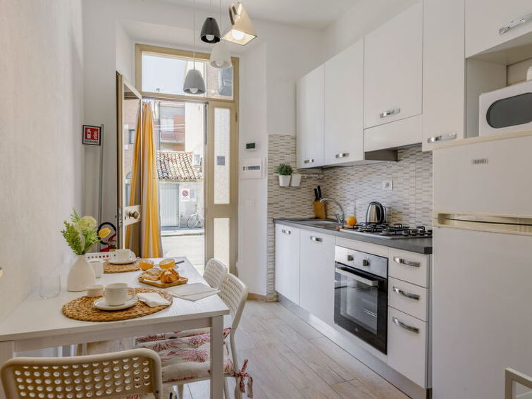 Aan zee: Ruim vrijstaand appartement in Porto Recanati in Porto Recanati