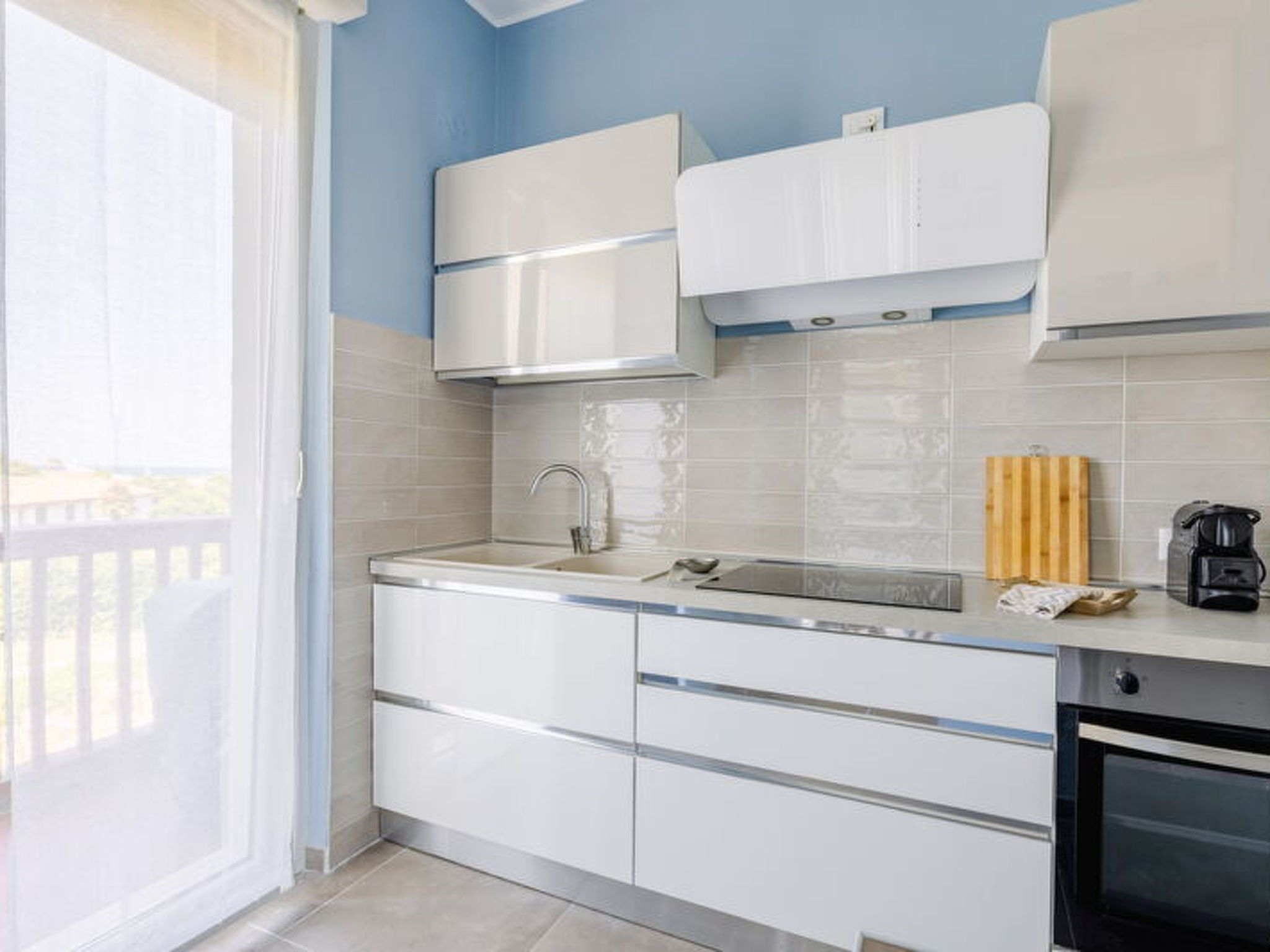 Appartement Altamarea Apartment – Cuisine et coin repas, photo 33 sur 40