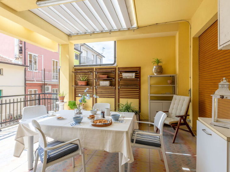 Aan zee: Ruim appartement Casa Ballerini in Porto Recanati in Porto Recanati