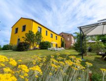 Wohnung 'Girasole' mit Schwimmbad