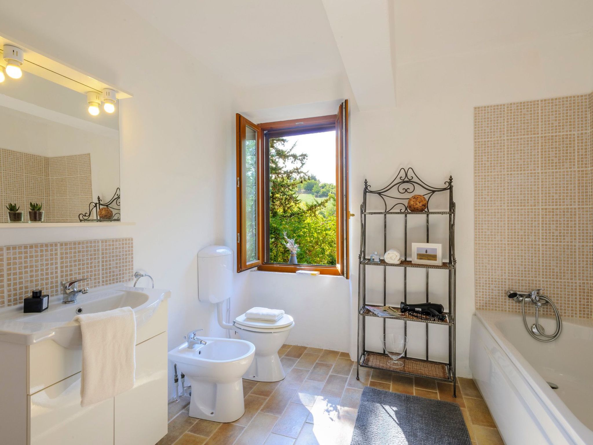 Casa Felicità, Marche Ferienhäuser-Binnen